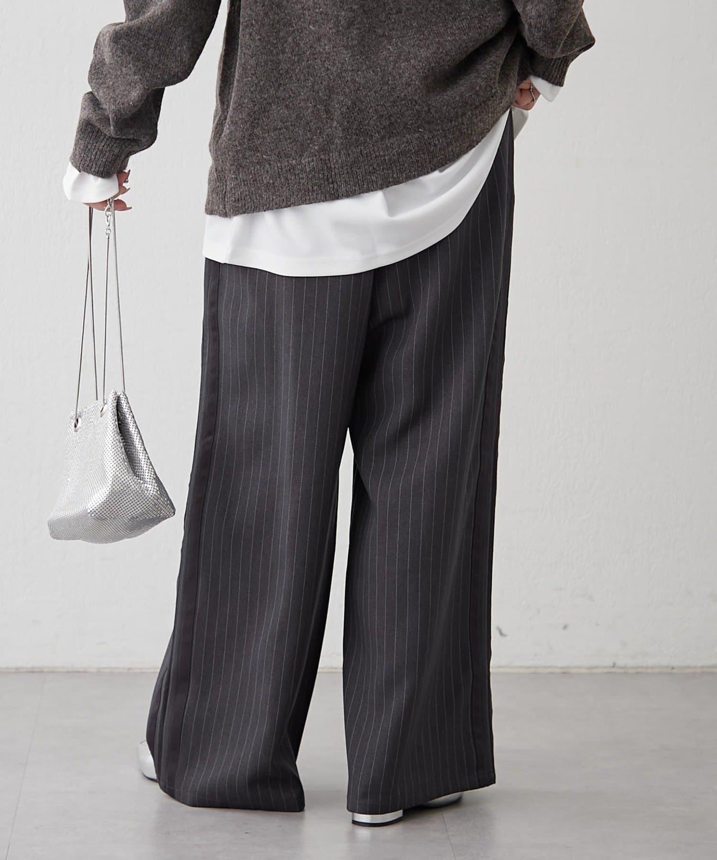 【NUNIFE】細條紋休閒褲