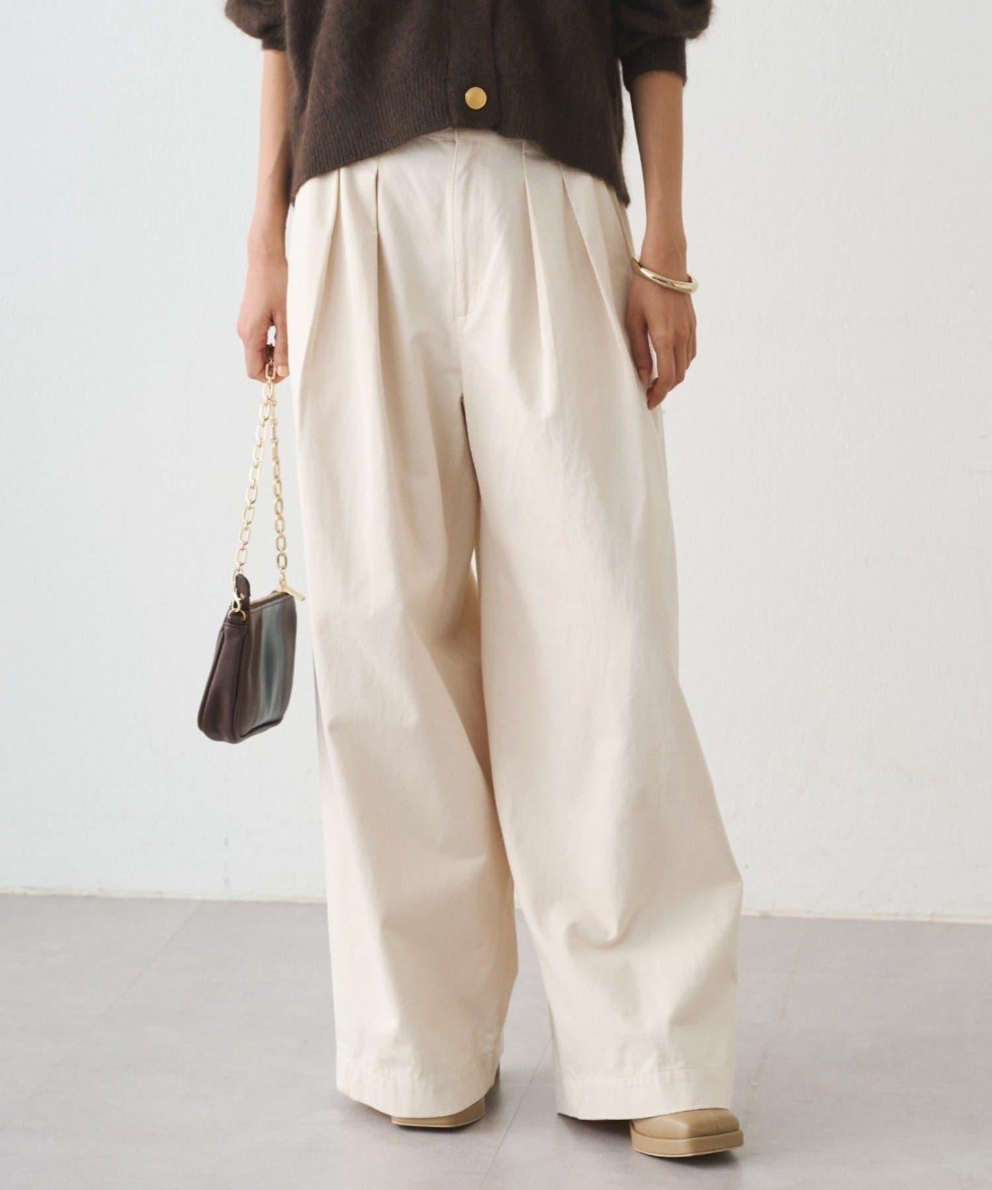 休閒腰帶褶皺長褲