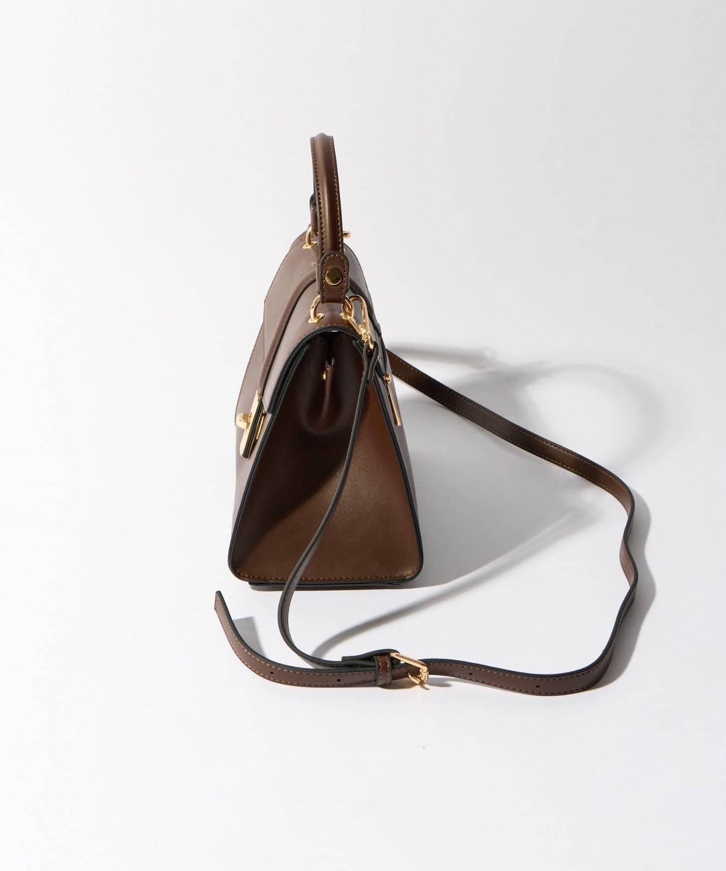 扭扣金屬單手柄波士頓包