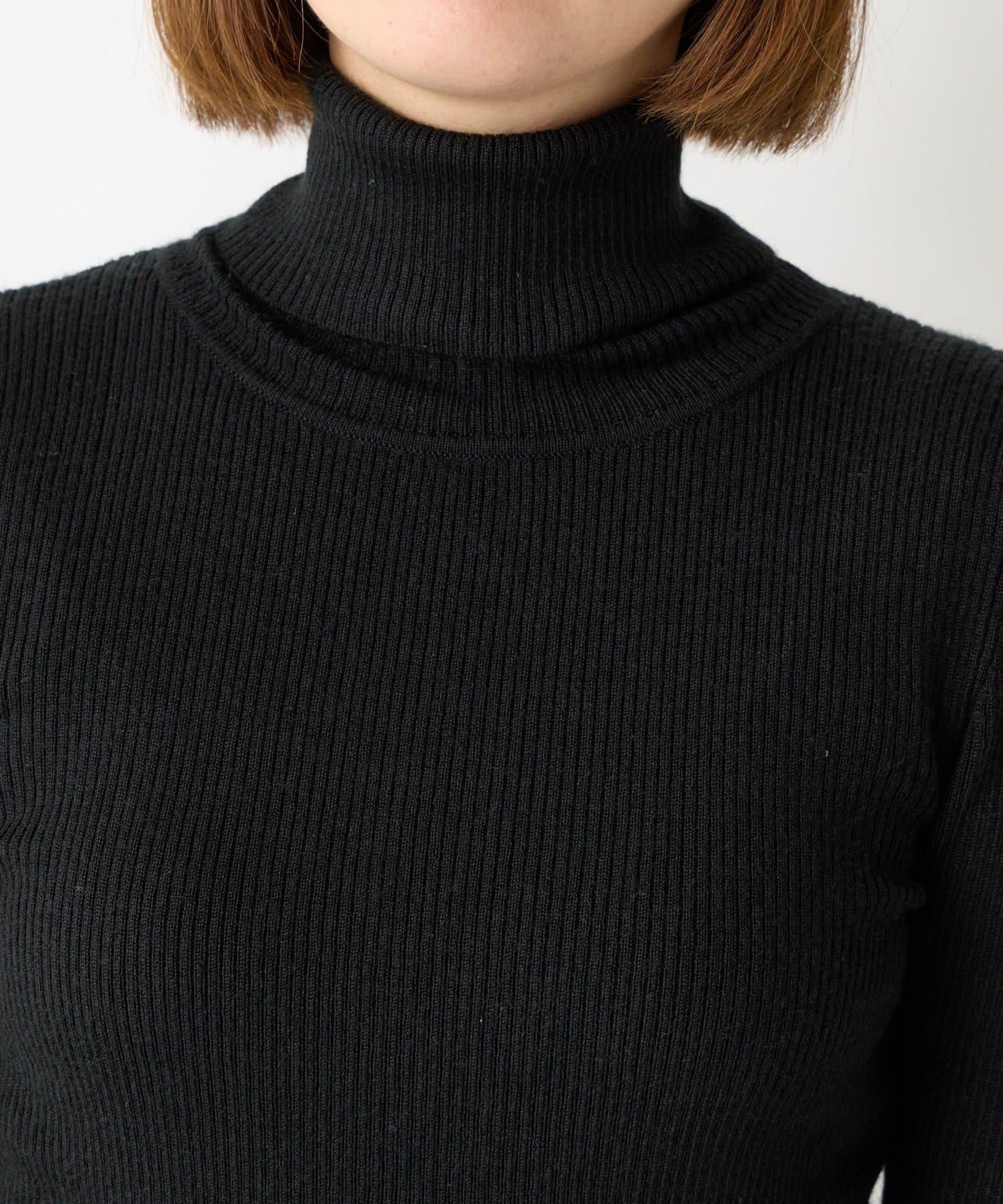 日常百搭羅紋高領衫