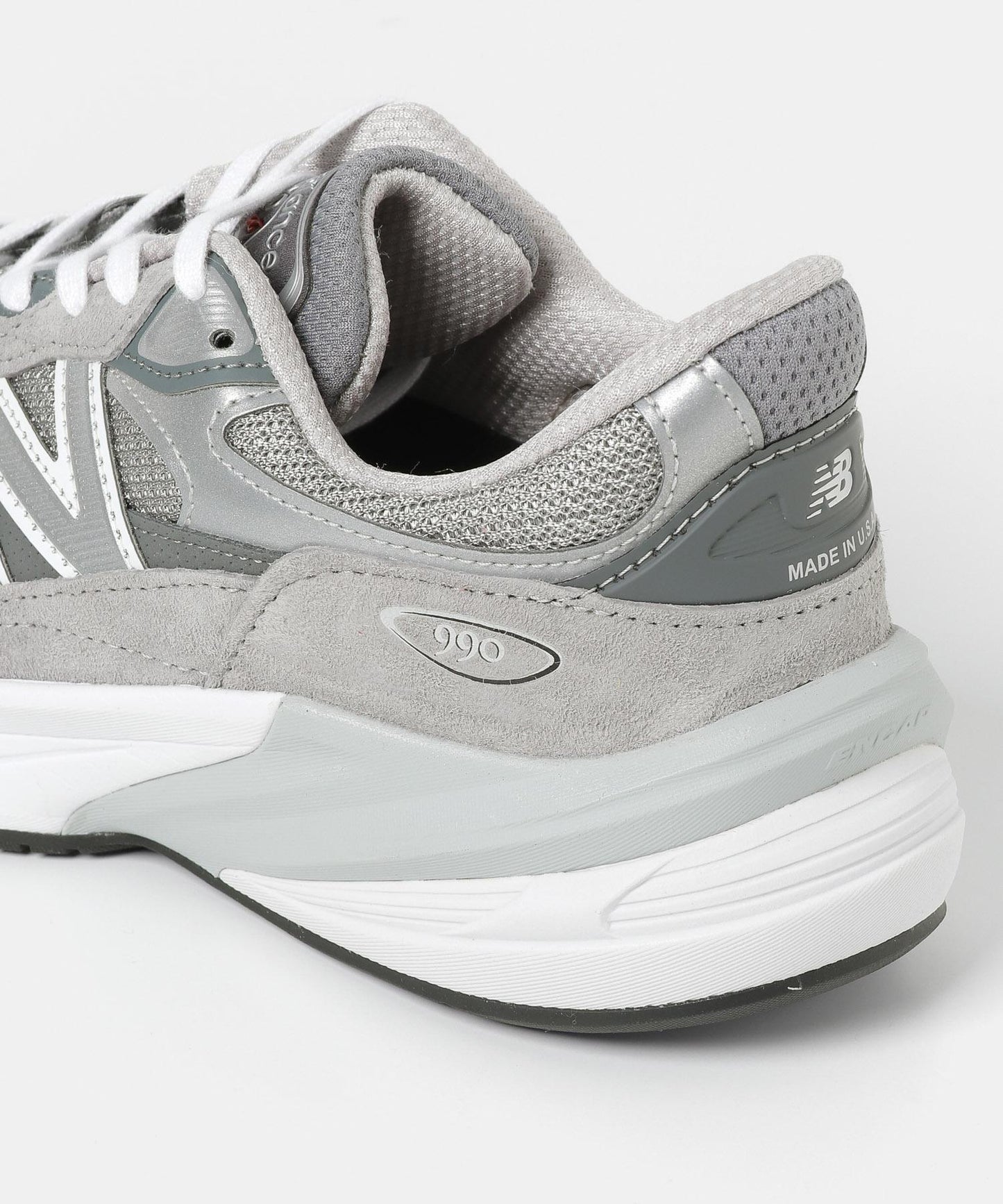 NEW BALANCE W990GL6