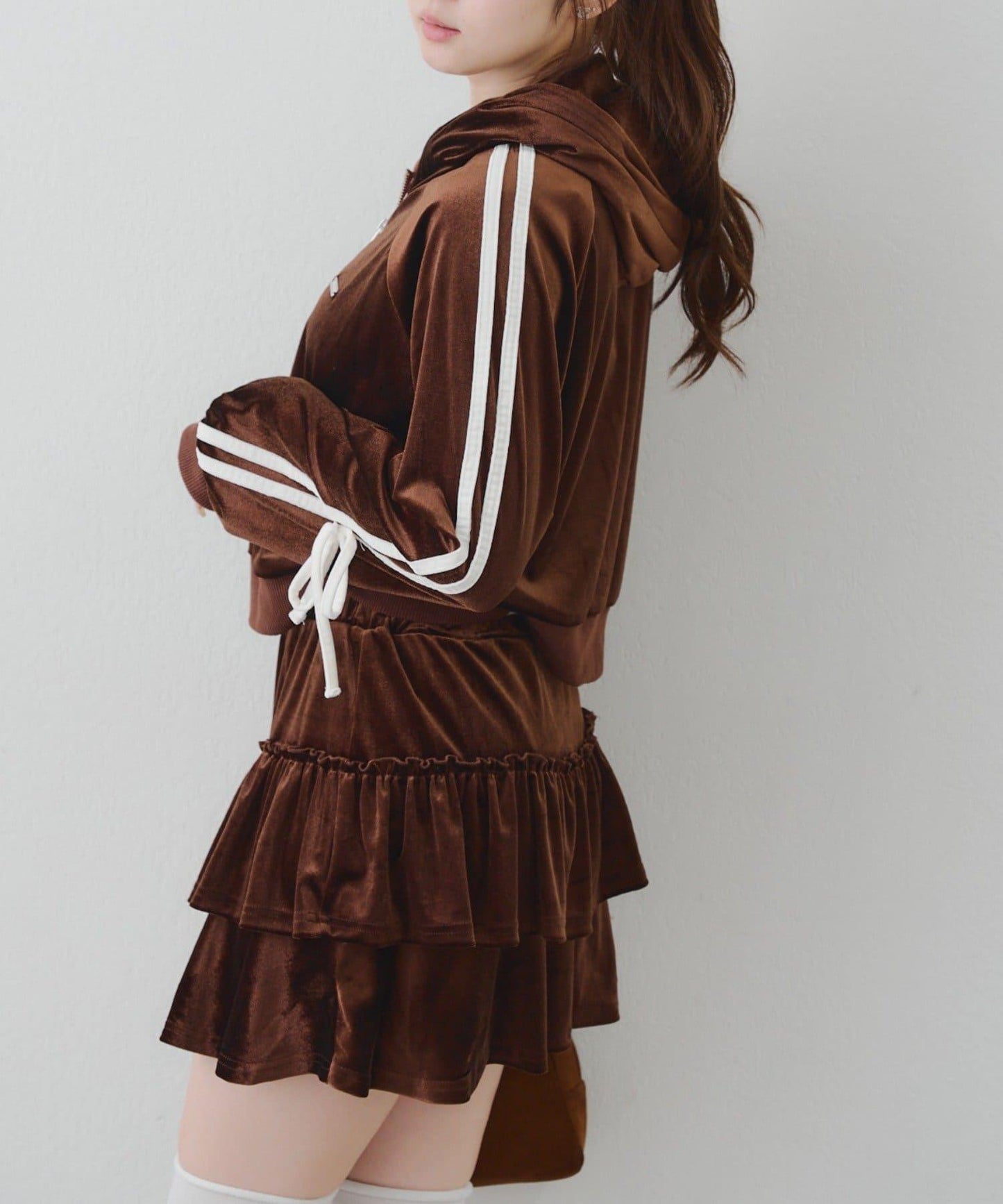 【RMAF】【套裝】袖部蝴蝶結天鵝絨連帽衛衣 & 百褶迷你裙