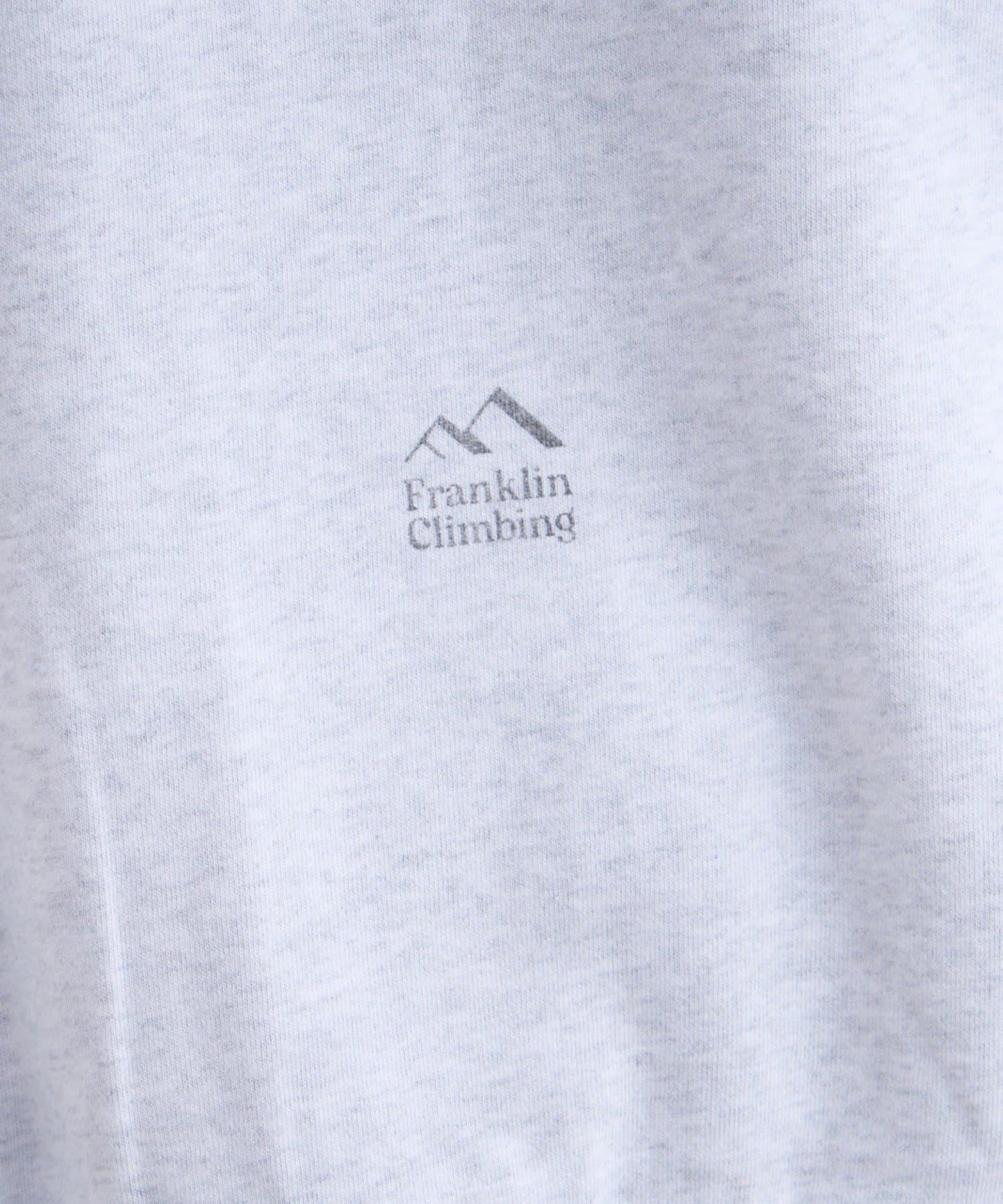 【Franklin Climbing】「BAE」復古印花衛衣