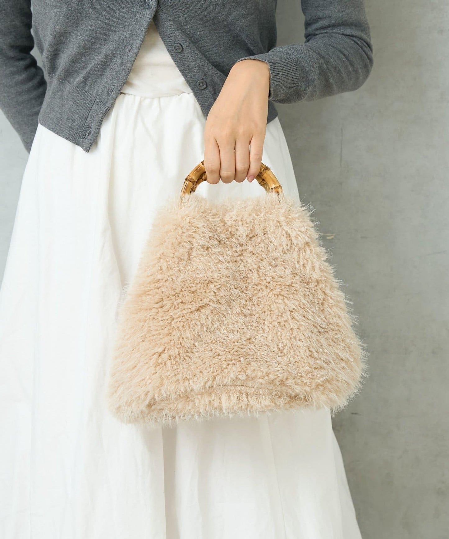 FUR BAMBOO TOTE 毛絨竹柄托特包