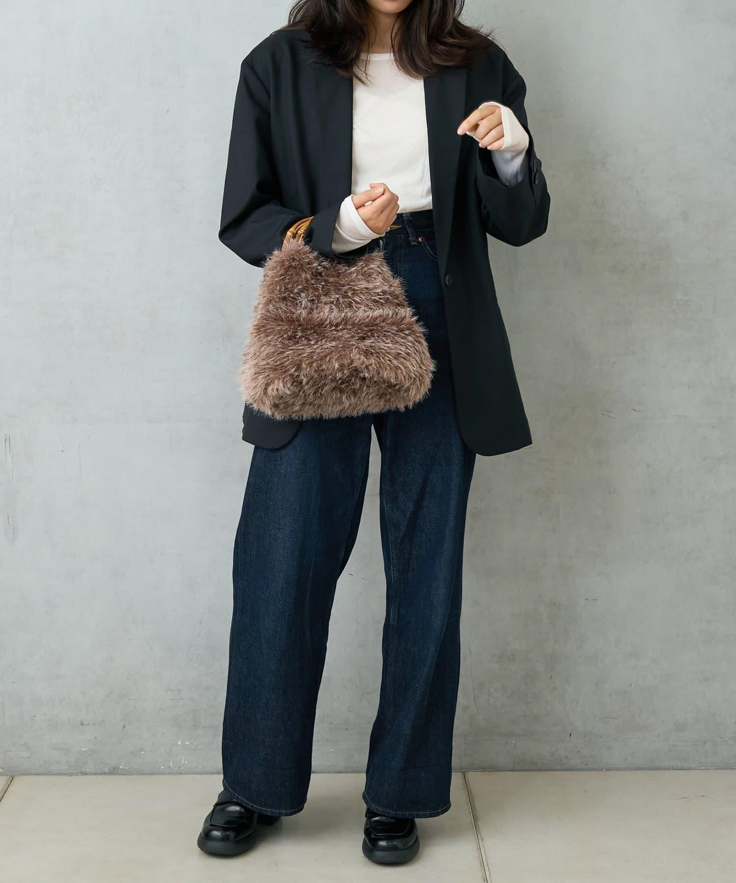 FUR BAMBOO TOTE 毛絨竹柄托特包