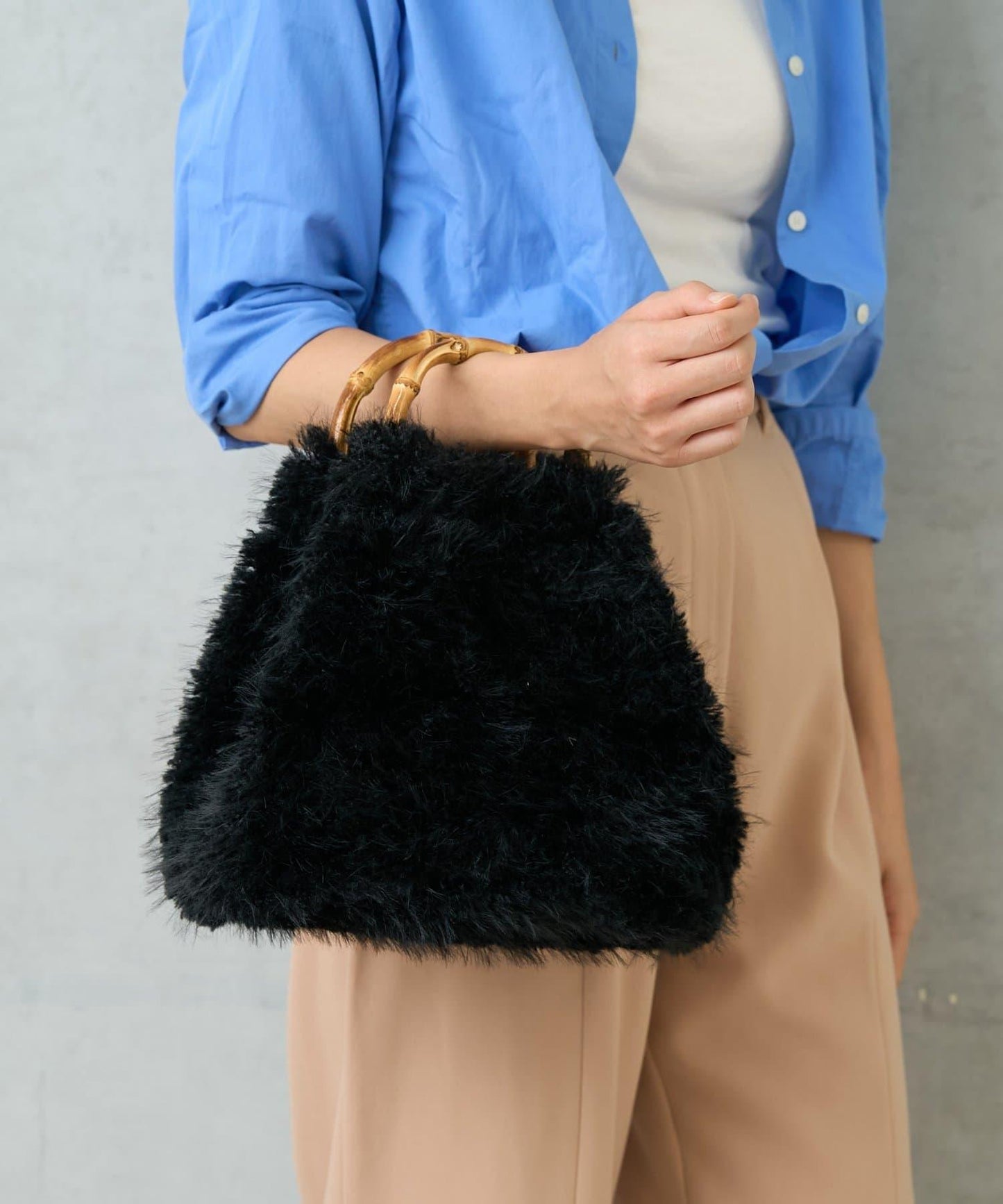 FUR BAMBOO TOTE 毛絨竹柄托特包