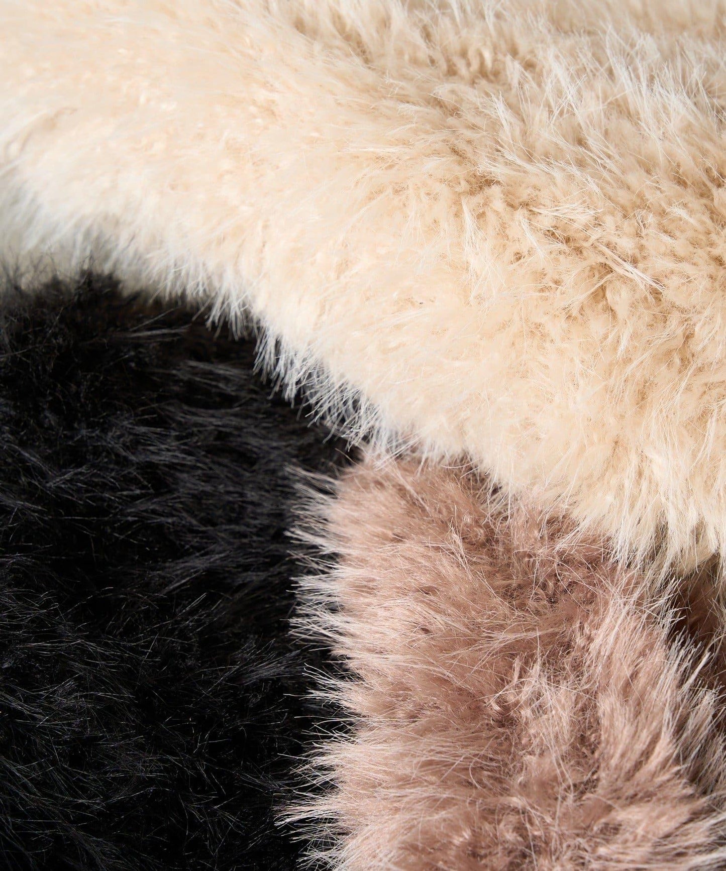 FUR BAMBOO TOTE 毛絨竹柄托特包