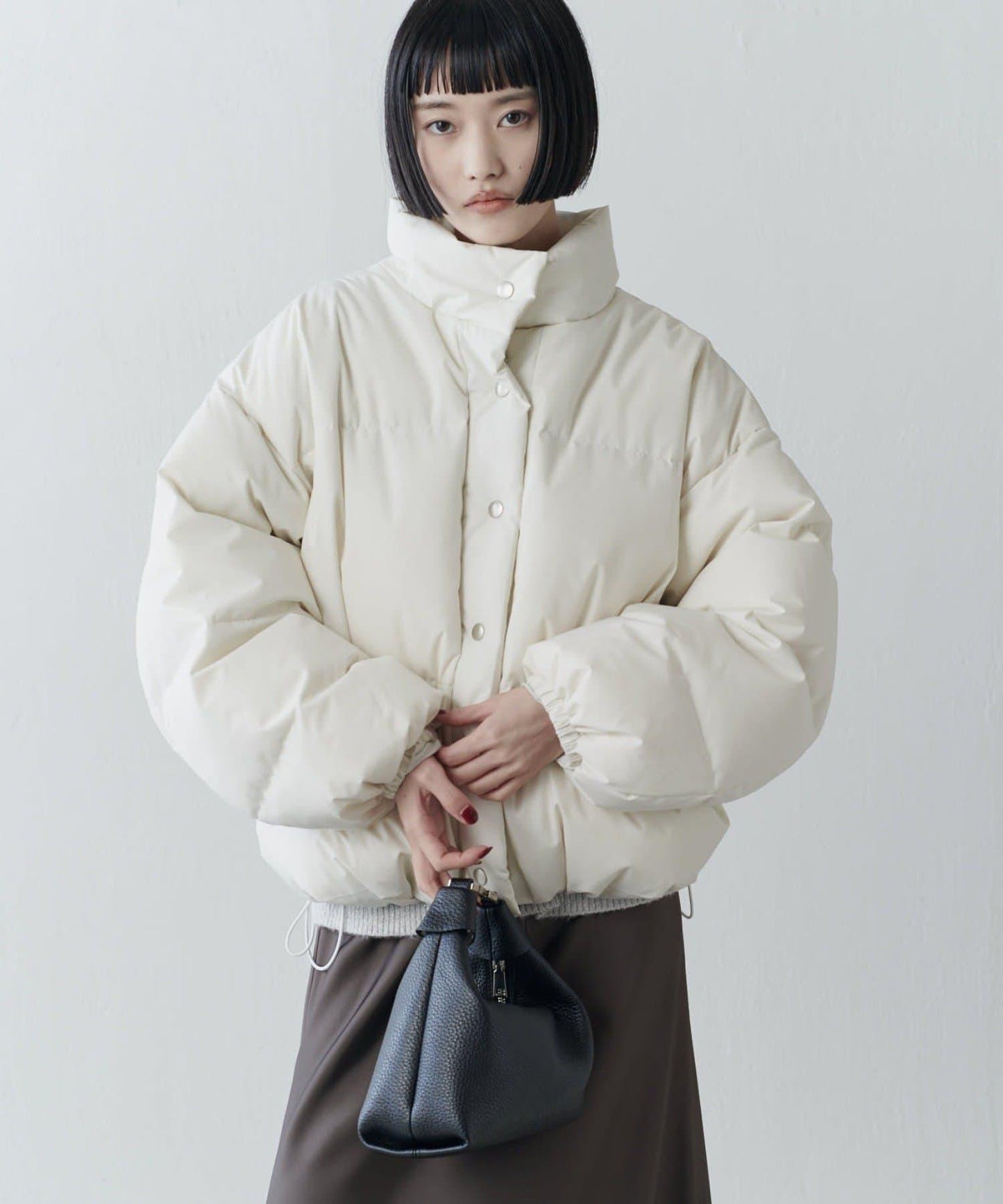 女士短款羽絨夾克
