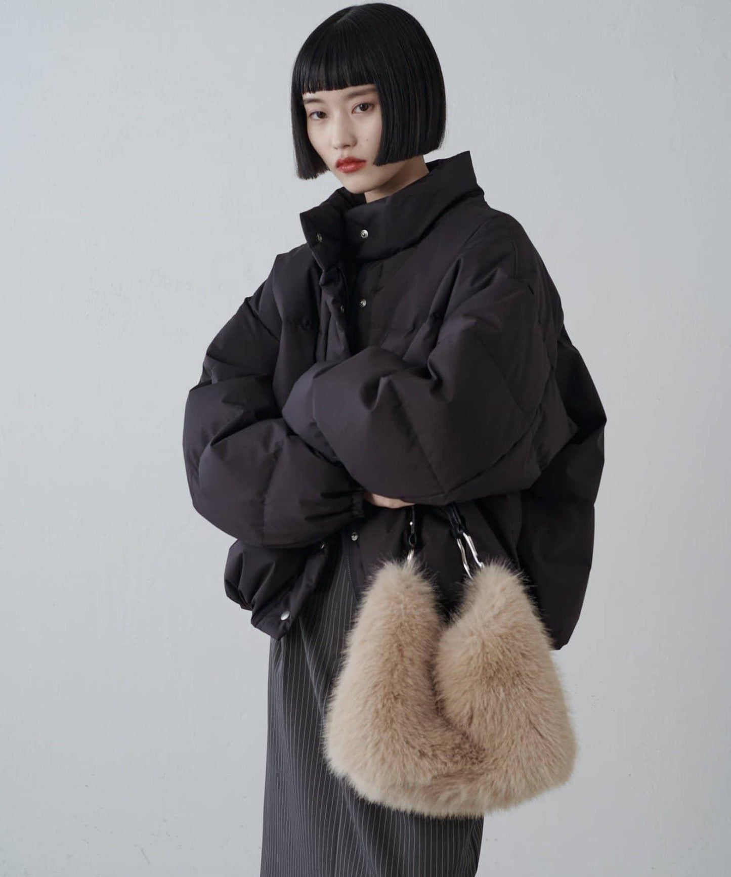 女士短款羽絨夾克