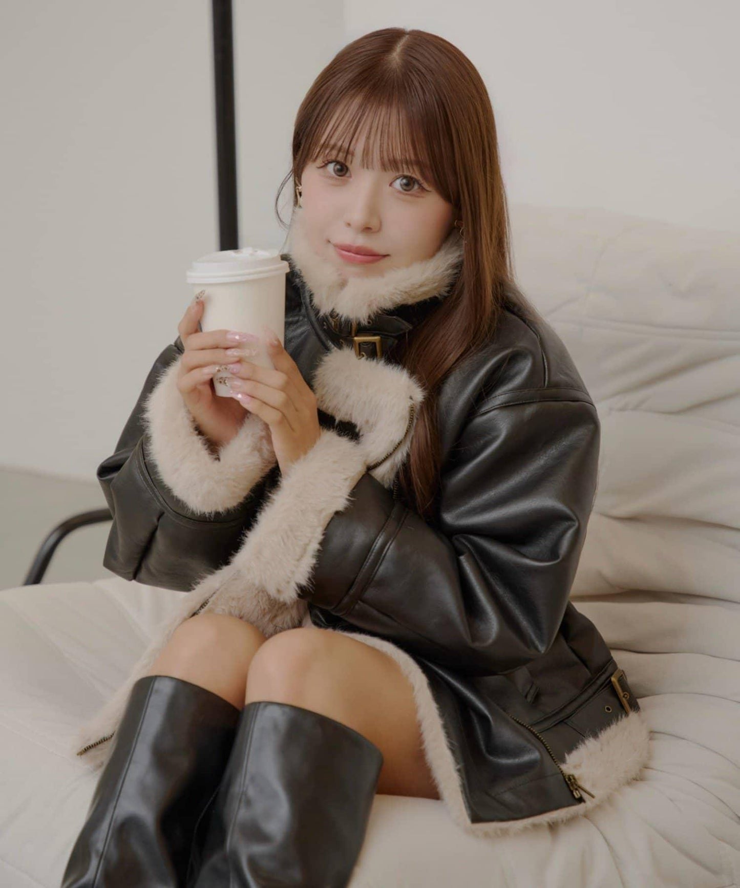 10月23日(週四)0點開售【ゆっぴ聯名企劃】仿毛皮短款機車夾克