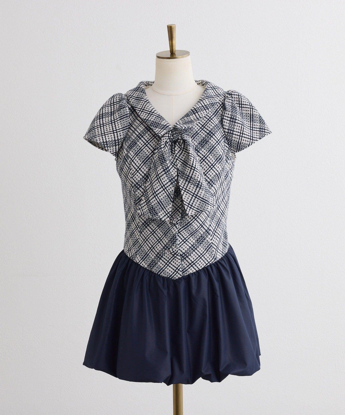 【one after another】泡泡袖迷你連衣裙