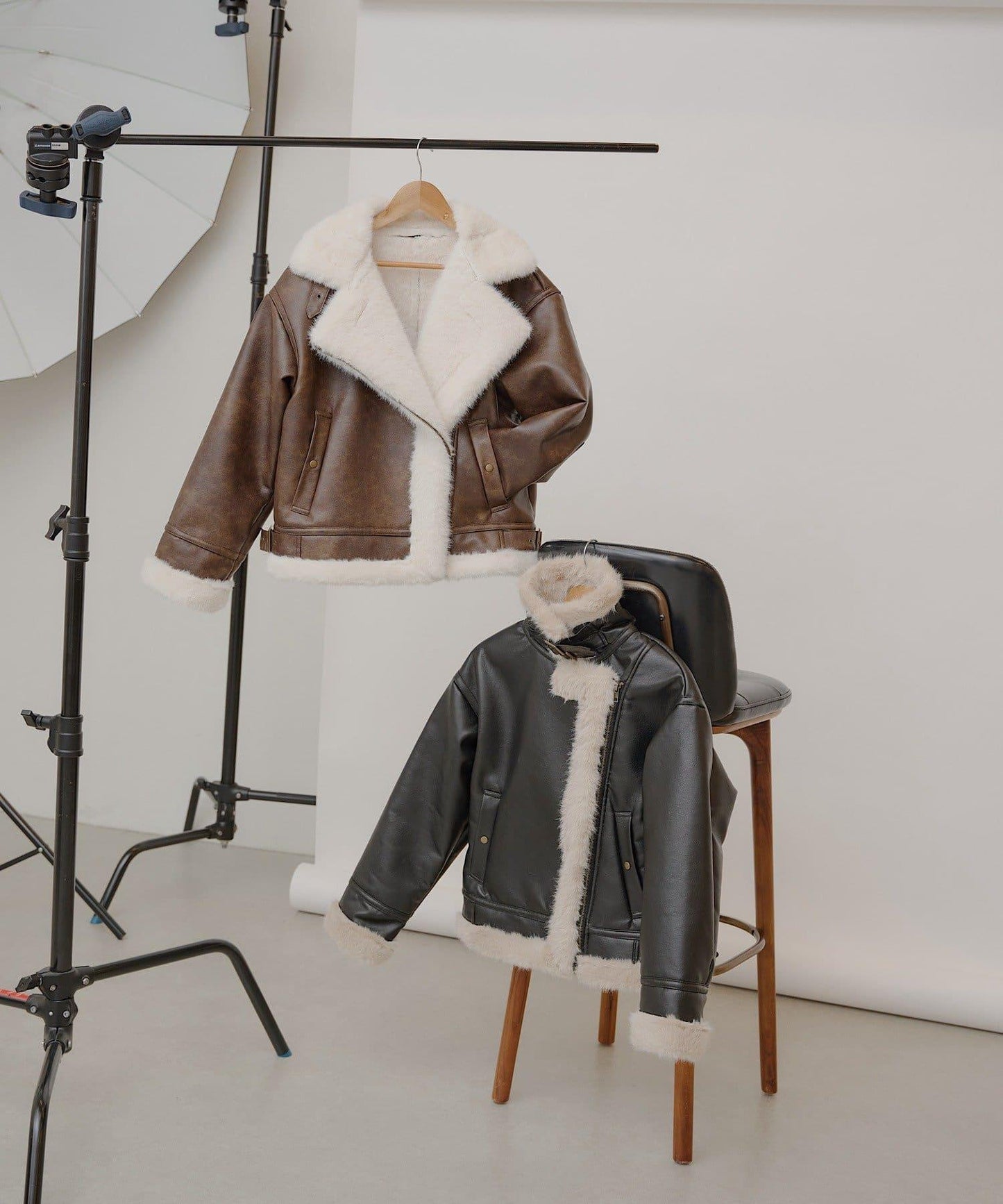 10月23日(週四)0點開售【ゆっぴ聯名企劃】仿毛皮短款機車夾克