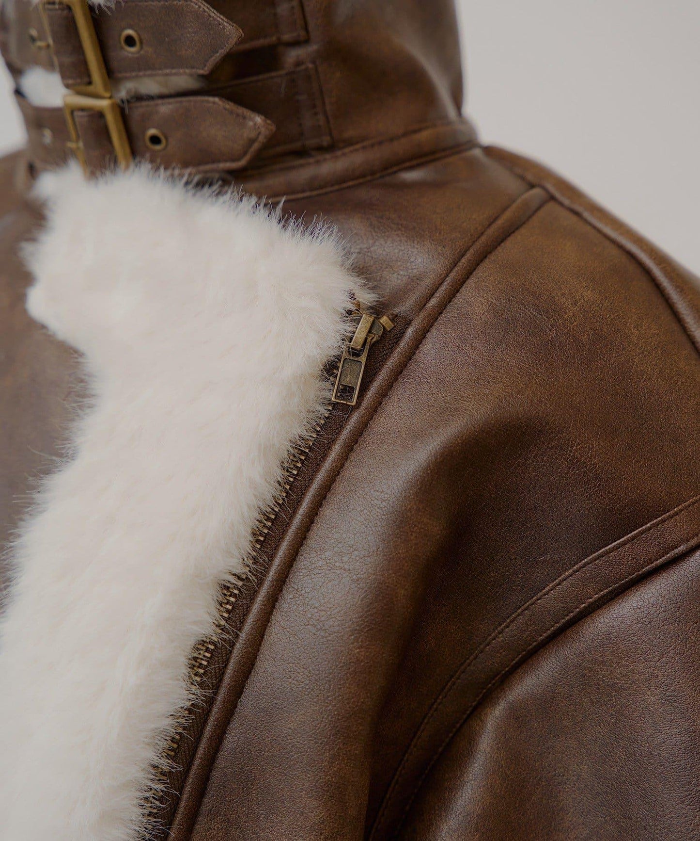 10月23日(週四)0點開售【ゆっぴ聯名企劃】仿毛皮短款機車夾克