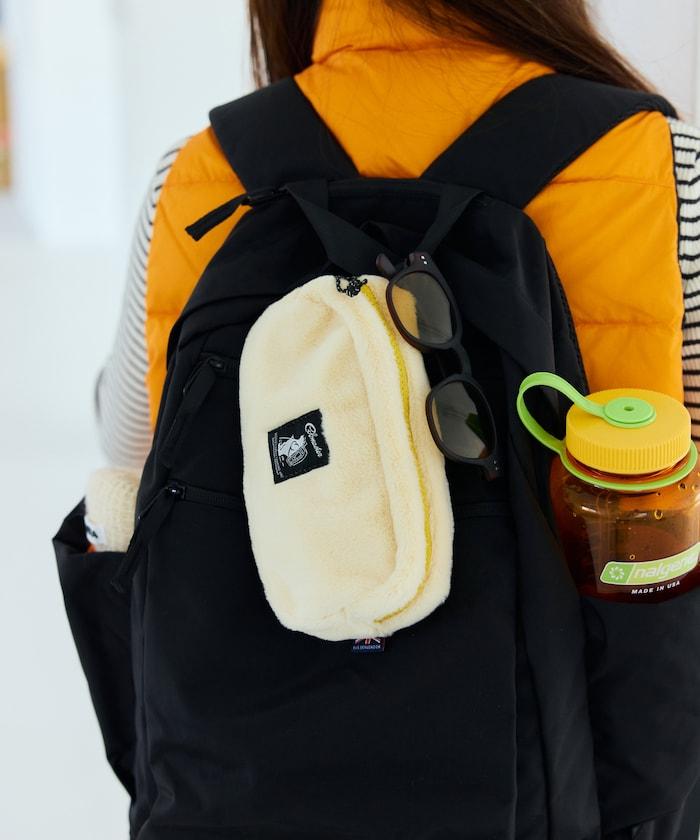 特別款絨毛方形收納包 M