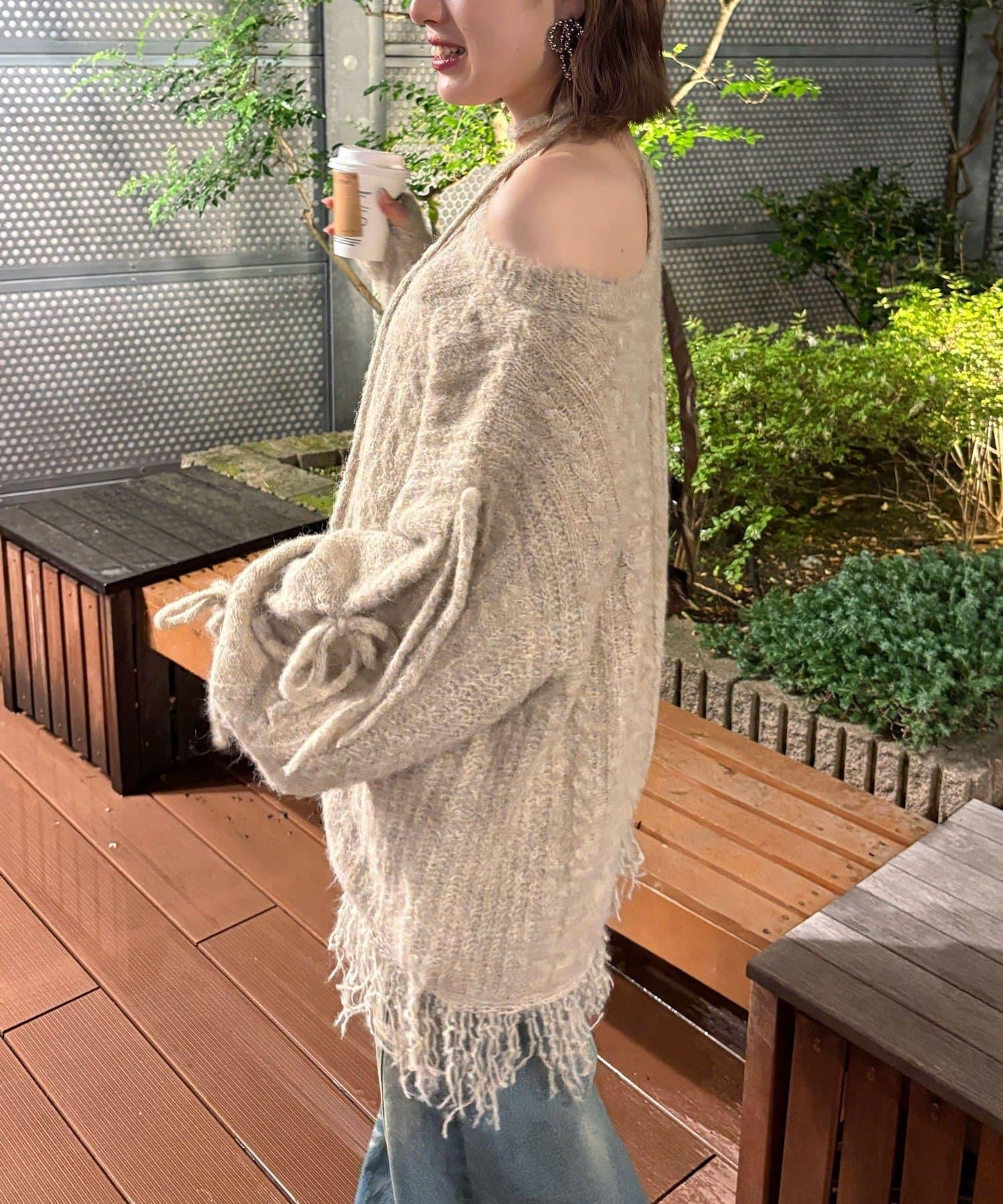 【あやっち(@_acoba_)企畫】麻花編織蝴蝶結流蘇一字肩針織衫