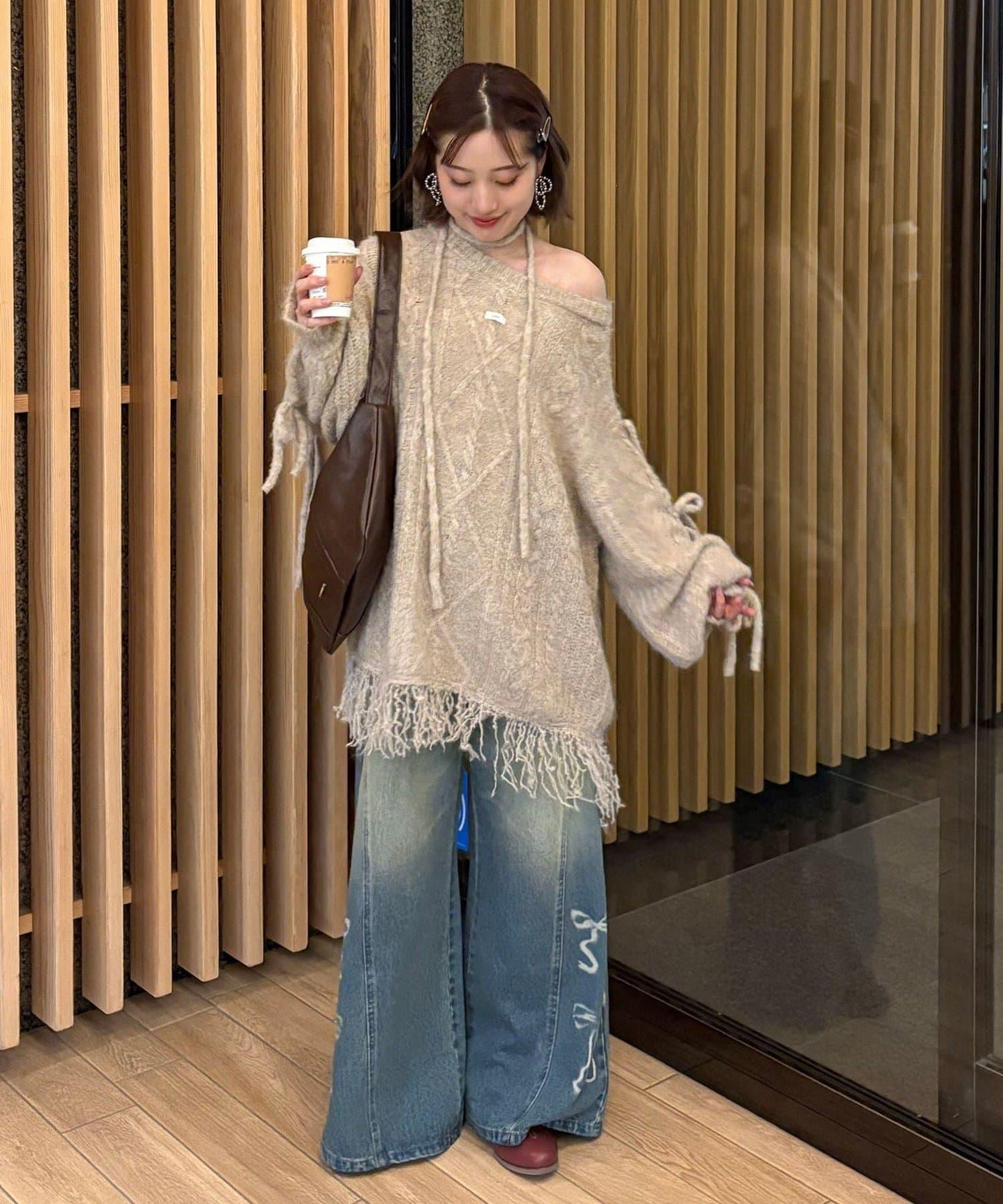 【あやっち(@_acoba_)企畫】麻花編織蝴蝶結流蘇一字肩針織衫