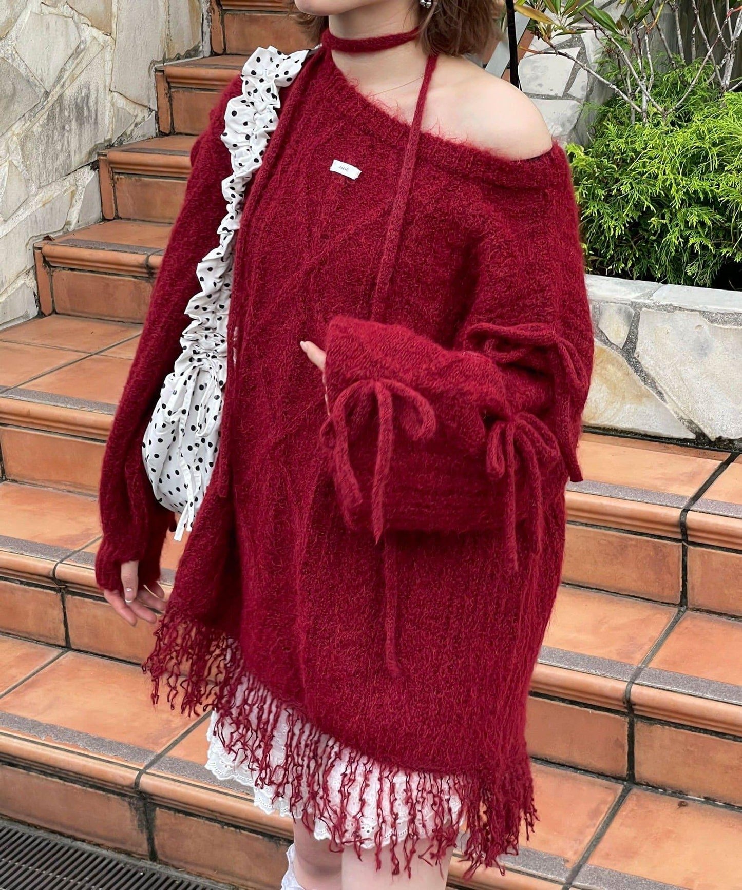 【あやっち(@_acoba_)企畫】麻花編織蝴蝶結流蘇一字肩針織衫