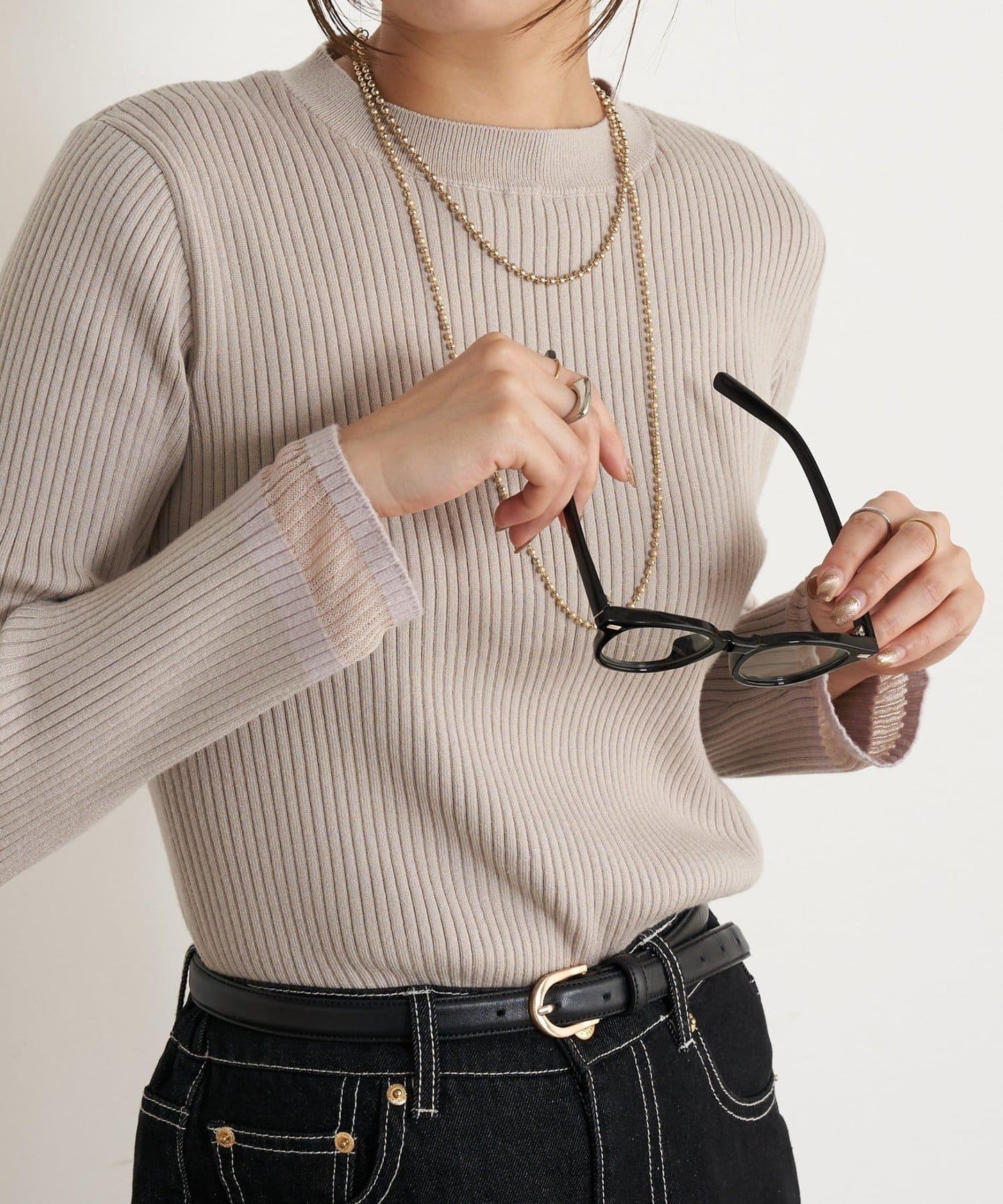 袖部透視拼接羅紋針織衫