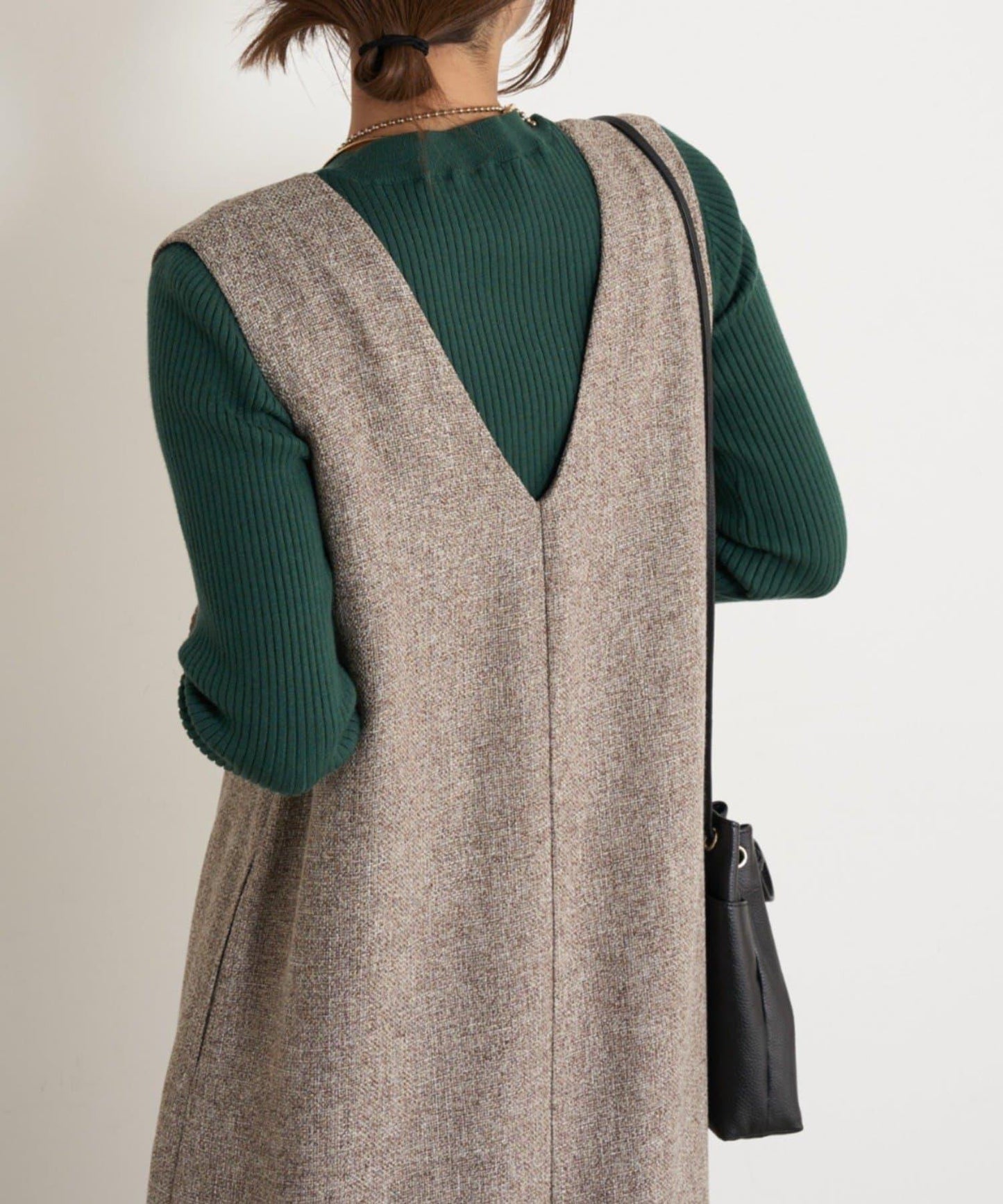 袖部透視拼接羅紋針織衫