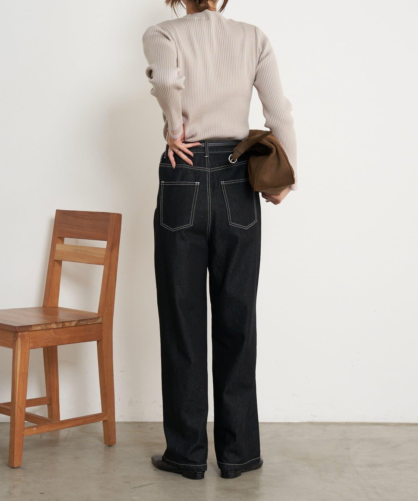 袖部透視拼接羅紋針織衫