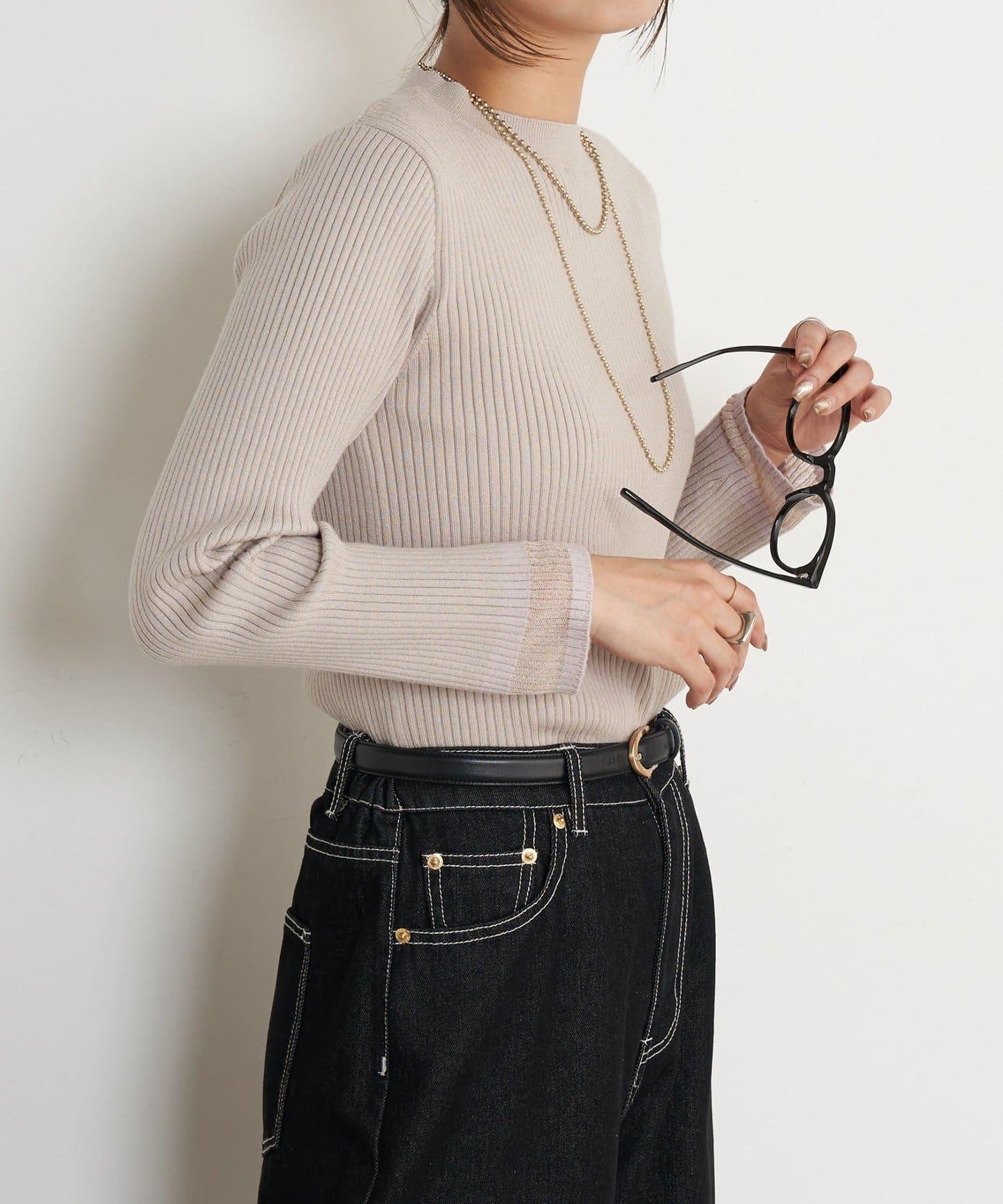 袖部透視拼接羅紋針織衫