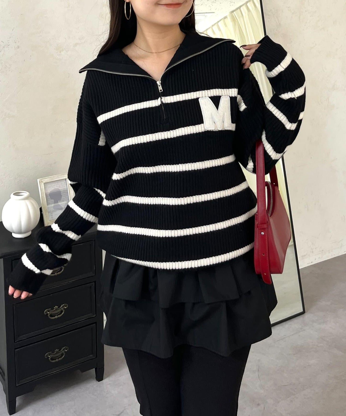 徽章標誌半拉鍊條紋針織衫