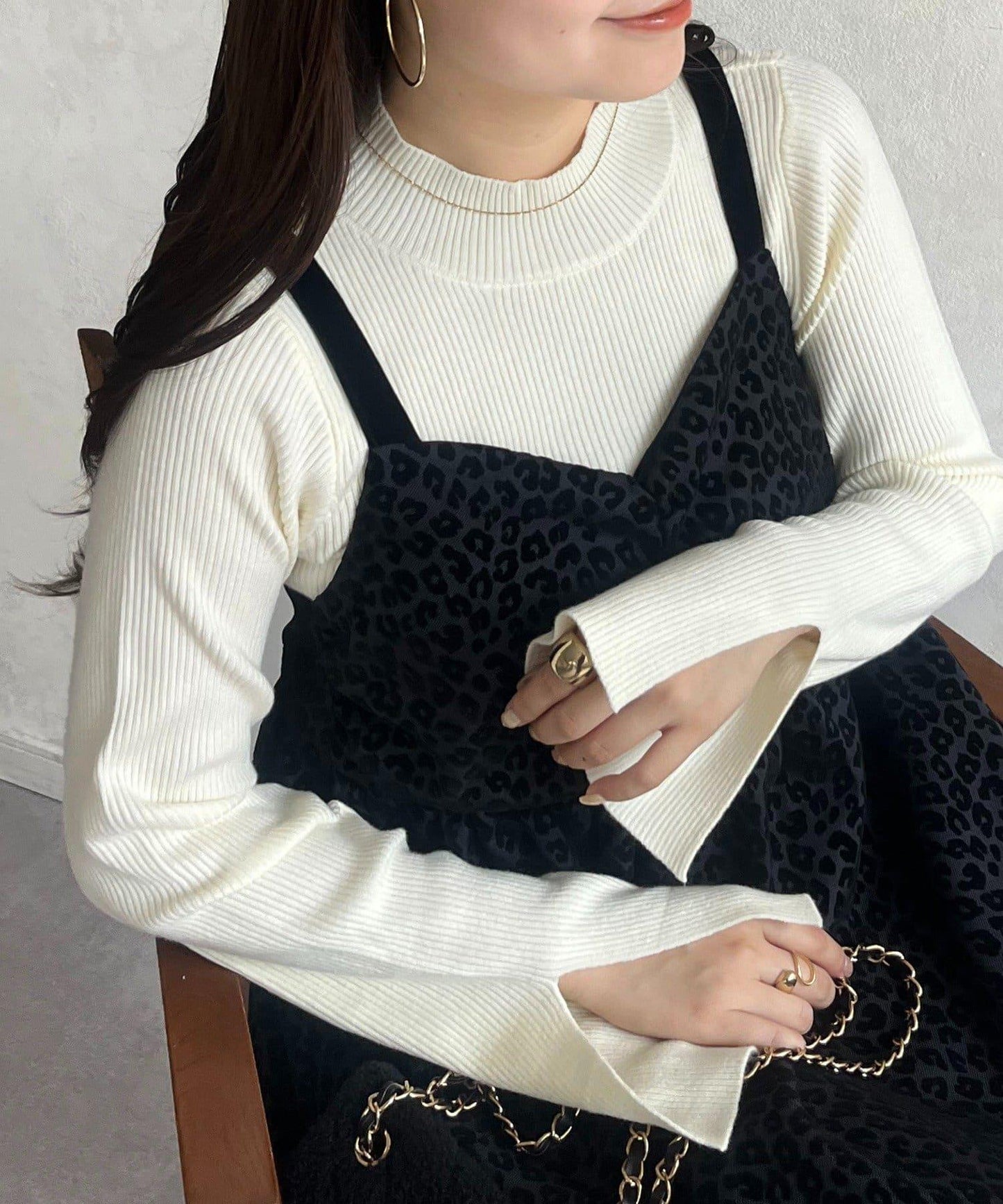 高領羅紋針織上衣