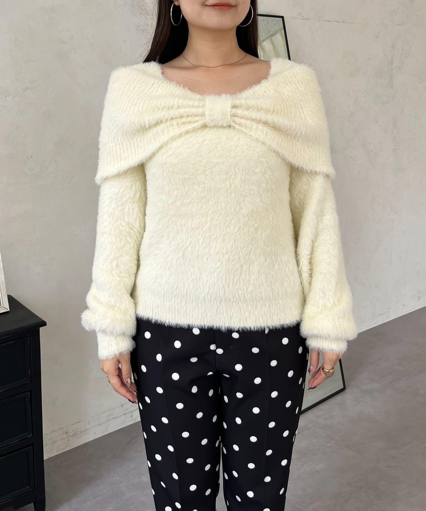 【前後兩穿】一字肩蝴蝶結毛絨針織衫