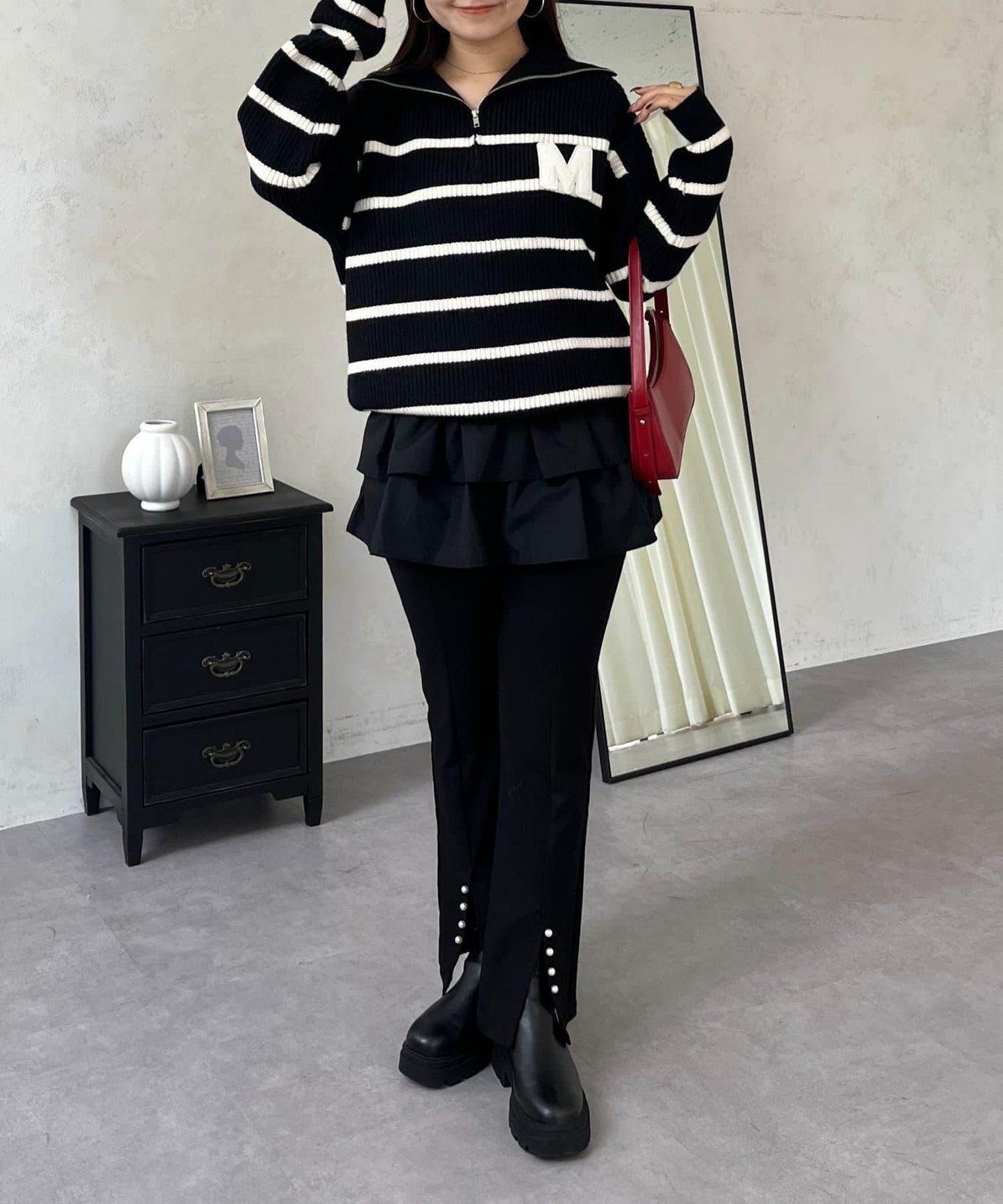 徽章標誌半拉鍊條紋針織衫