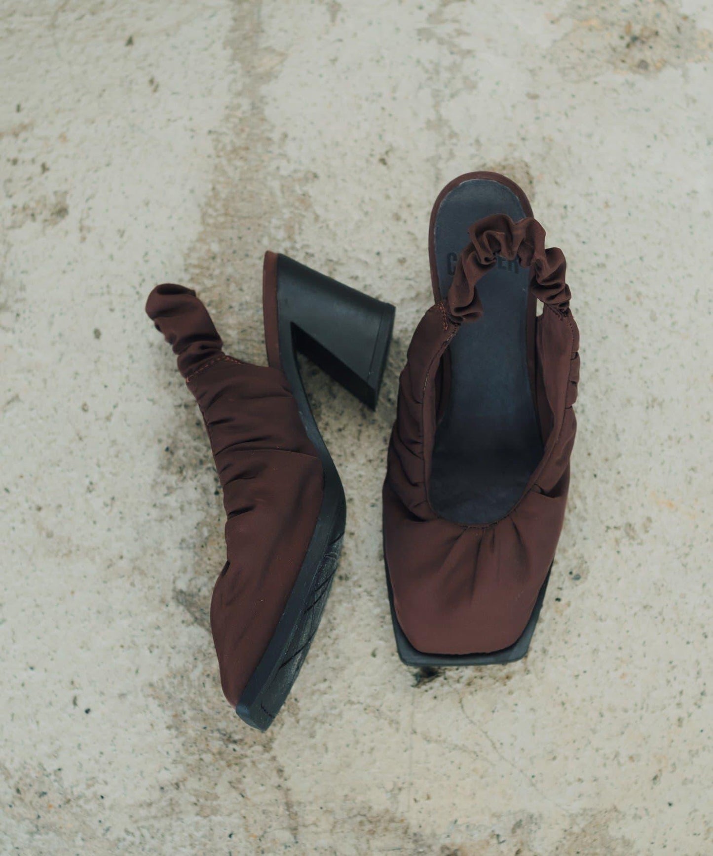 【CAMPER】Karole