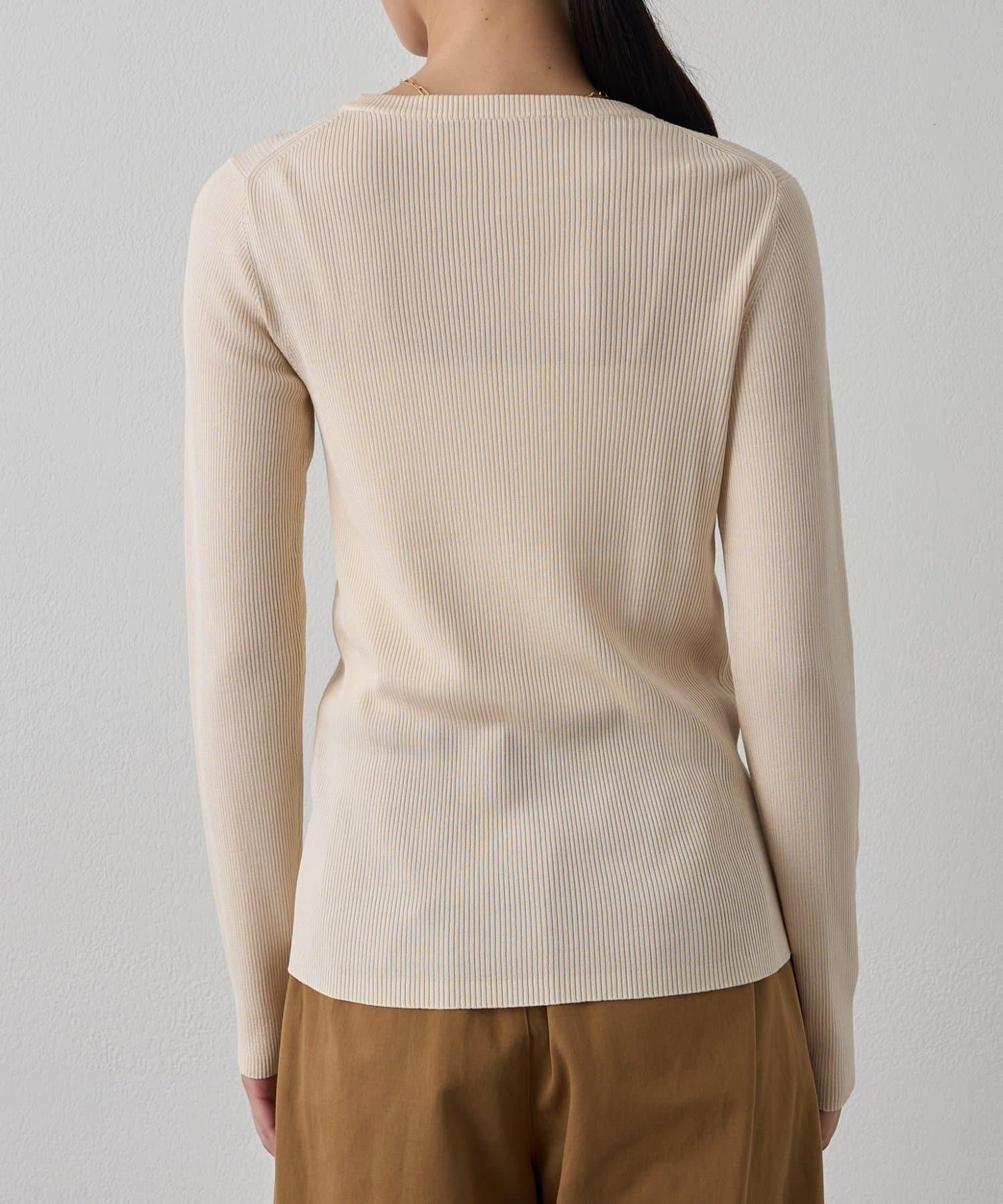 基礎款圓領針織衫