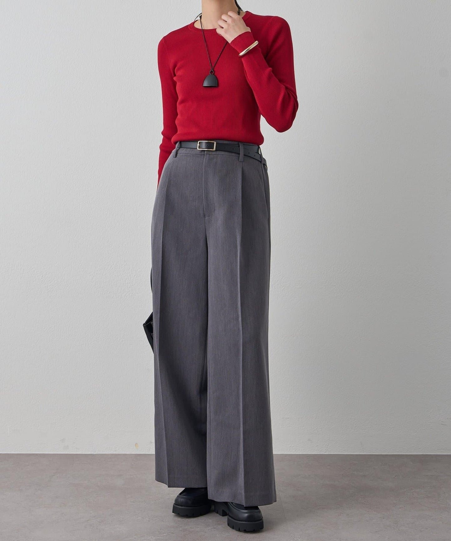 基礎款圓領針織衫