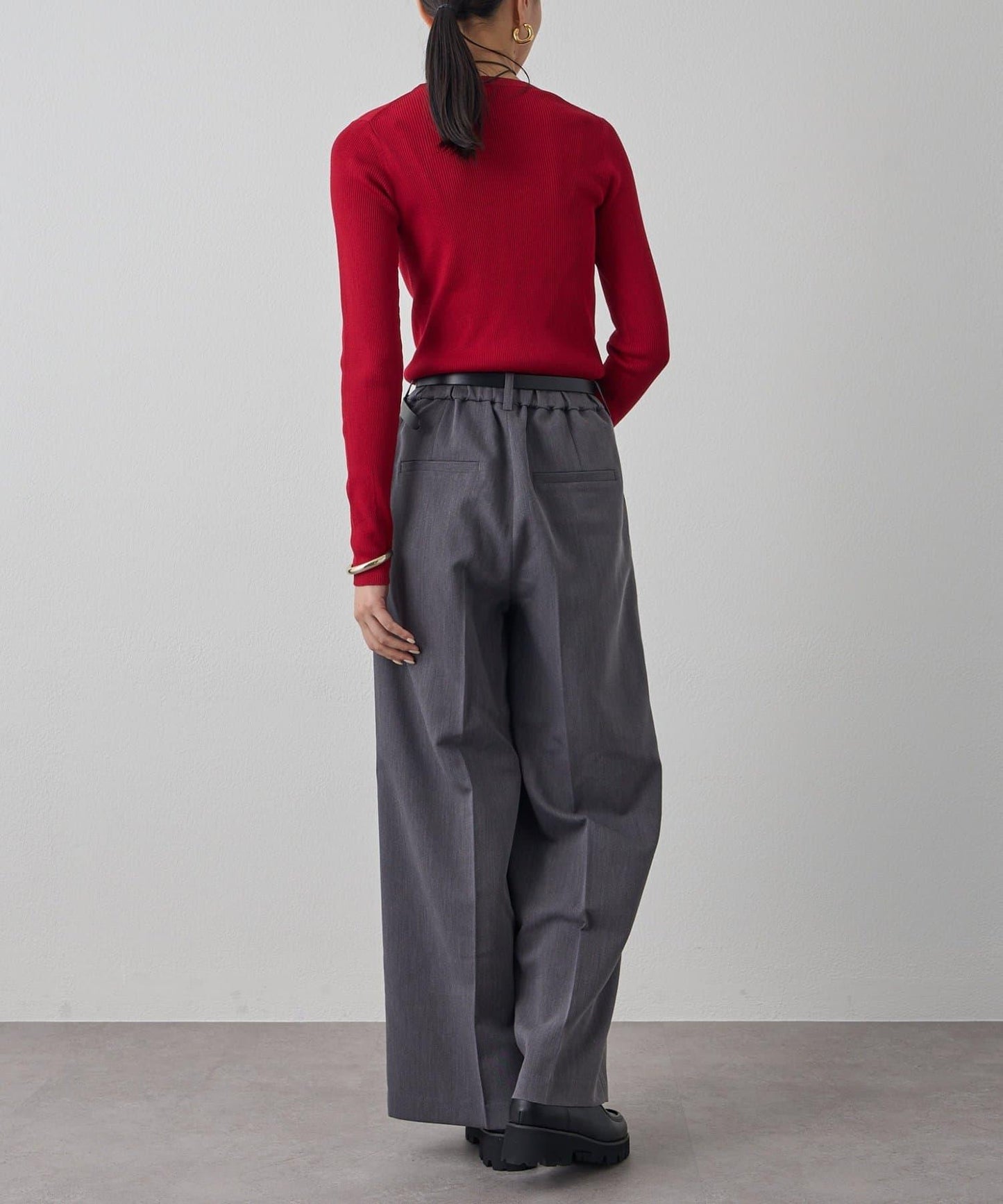 基礎款圓領針織衫