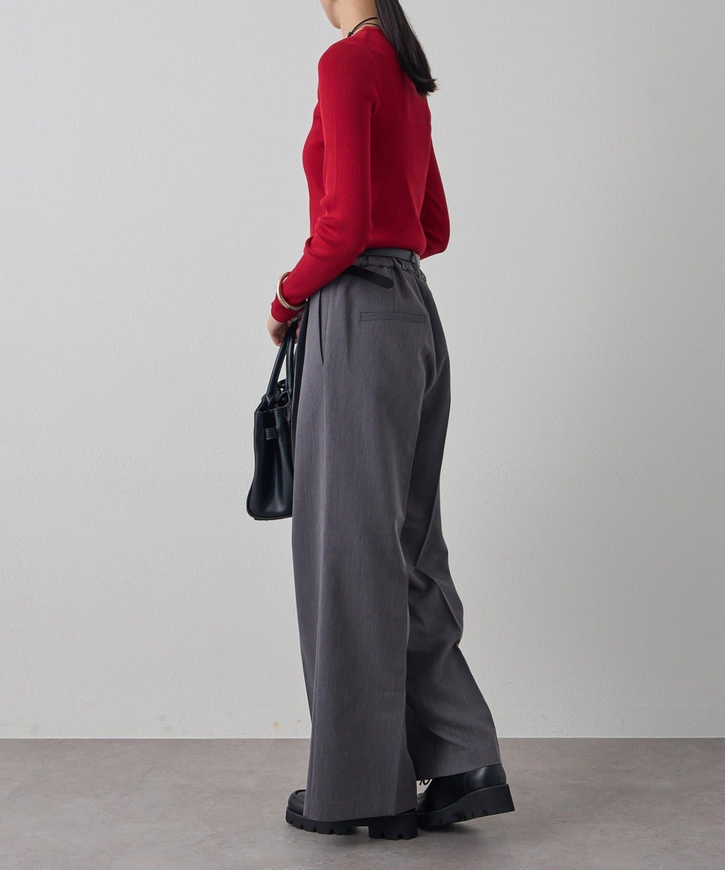 基礎款圓領針織衫