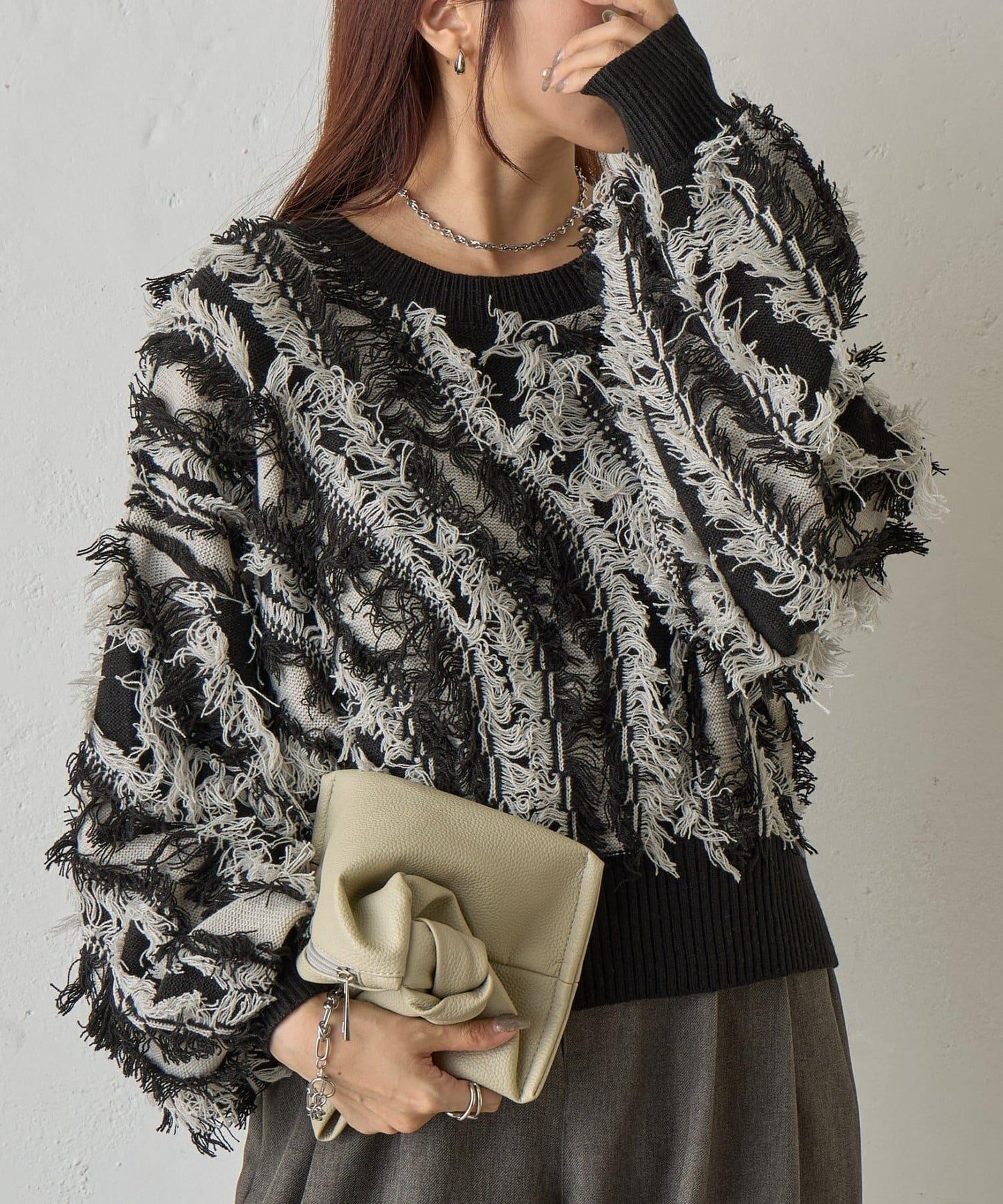 流蘇提花針織套頭衫