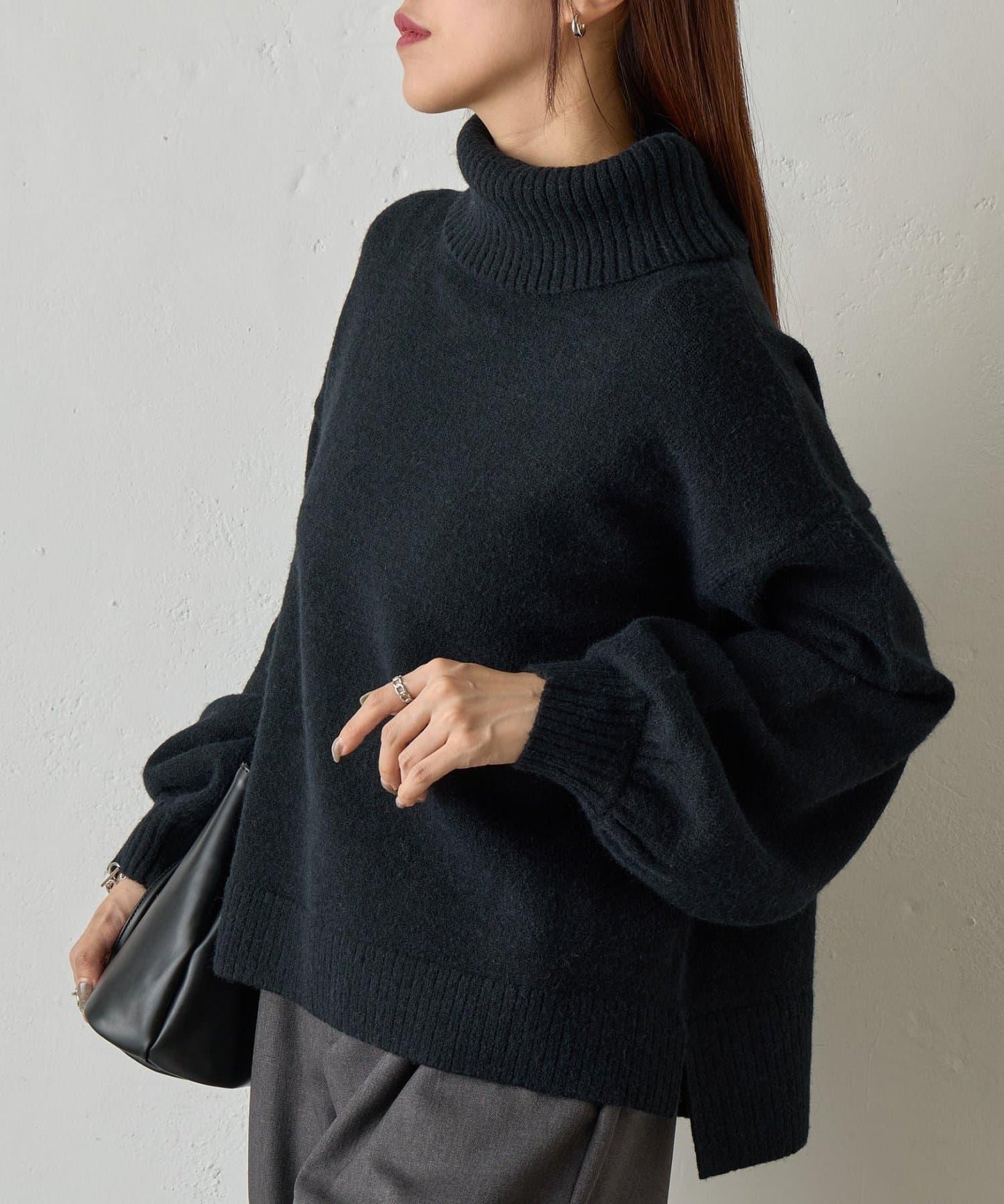 寬鬆柔軟高領針織衫