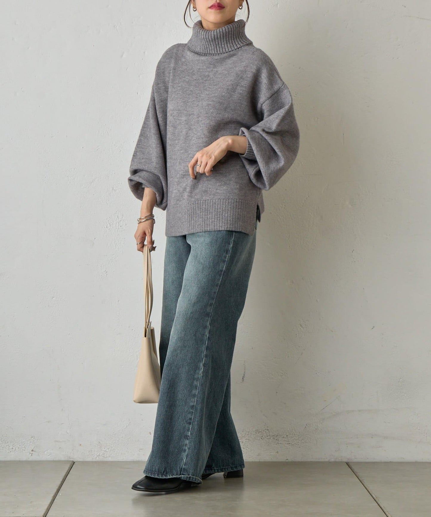 寬鬆柔軟高領針織衫