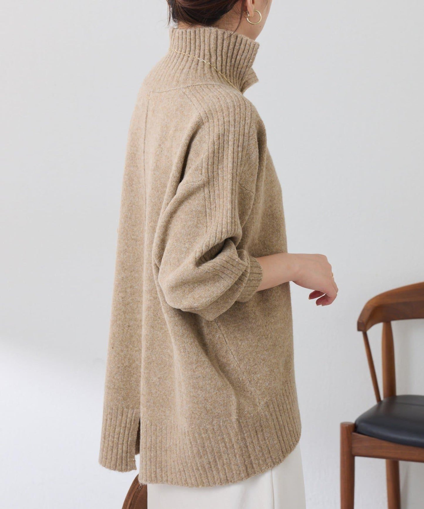【可水洗針織】羊毛混紡開叉高領針織衫