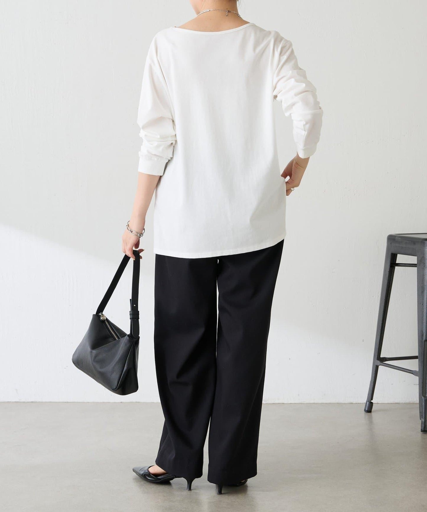 亮片字母長袖T恤/疊穿單品