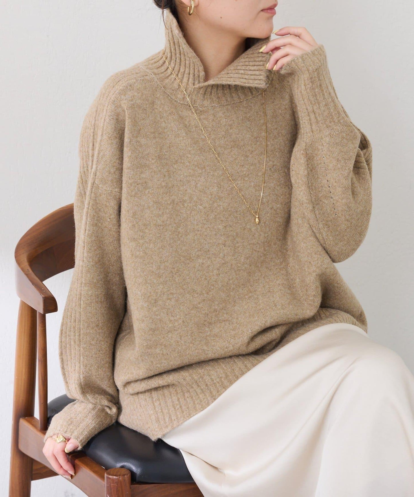 【可水洗針織】羊毛混紡開叉高領針織衫