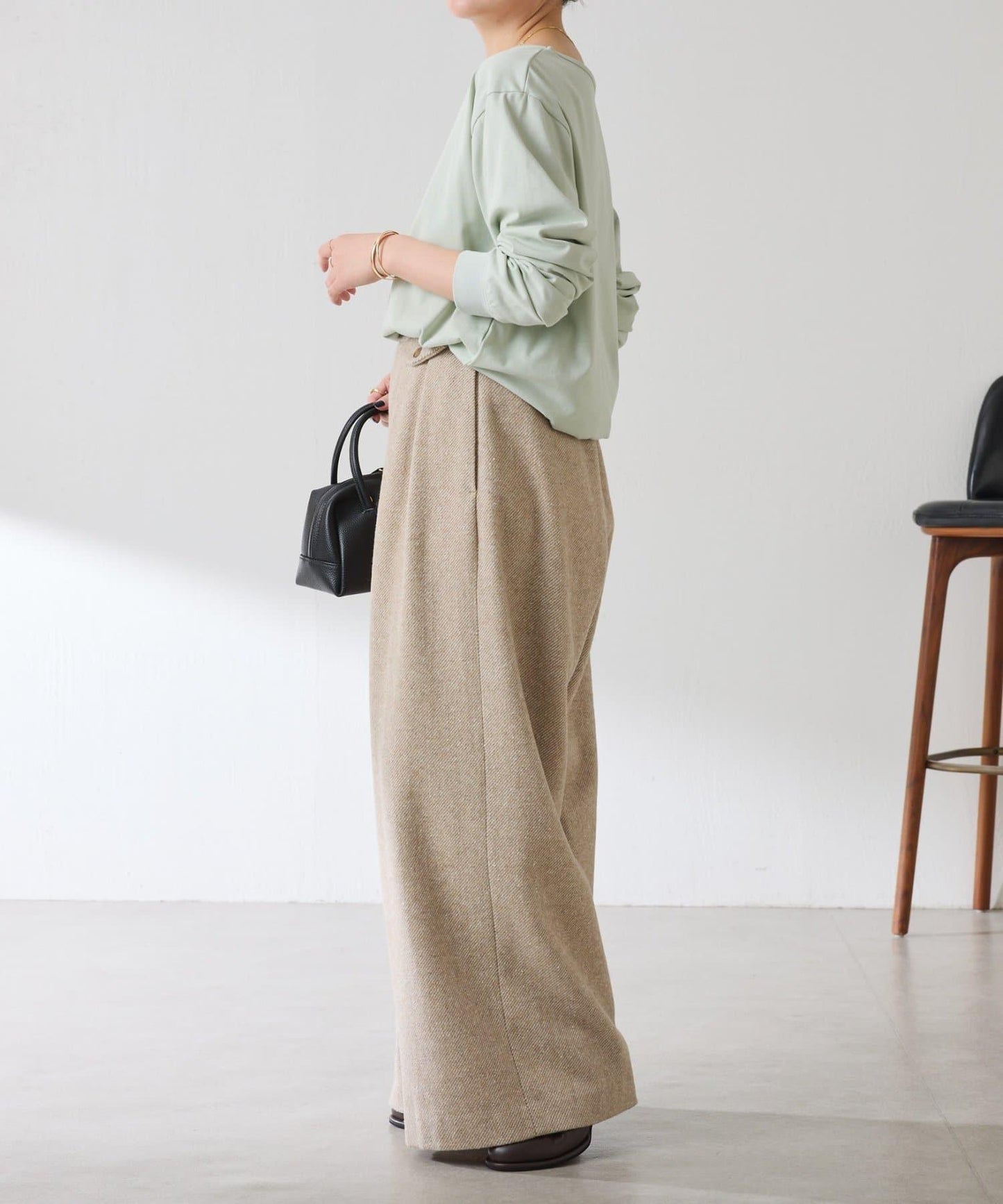 亮片字母長袖T恤/疊穿單品