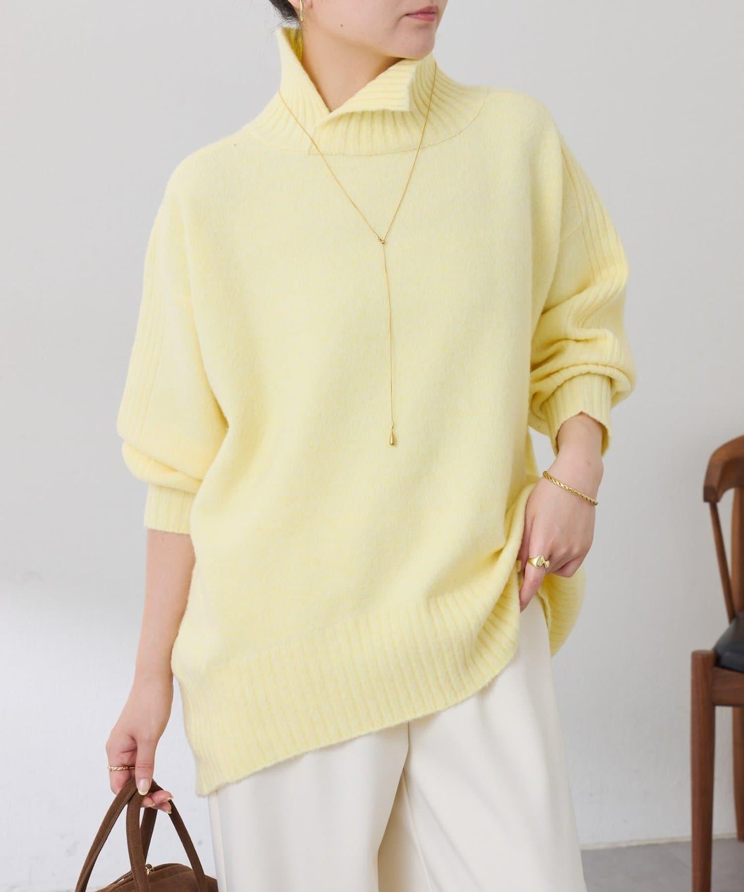 【可水洗針織】羊毛混紡開叉高領針織衫