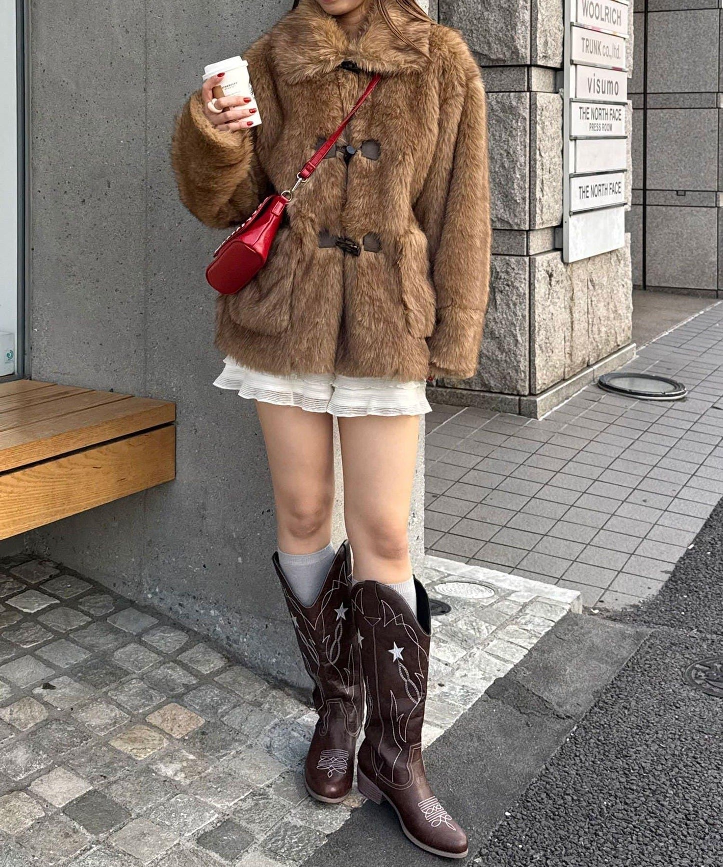 牛角扣毛絨夾克