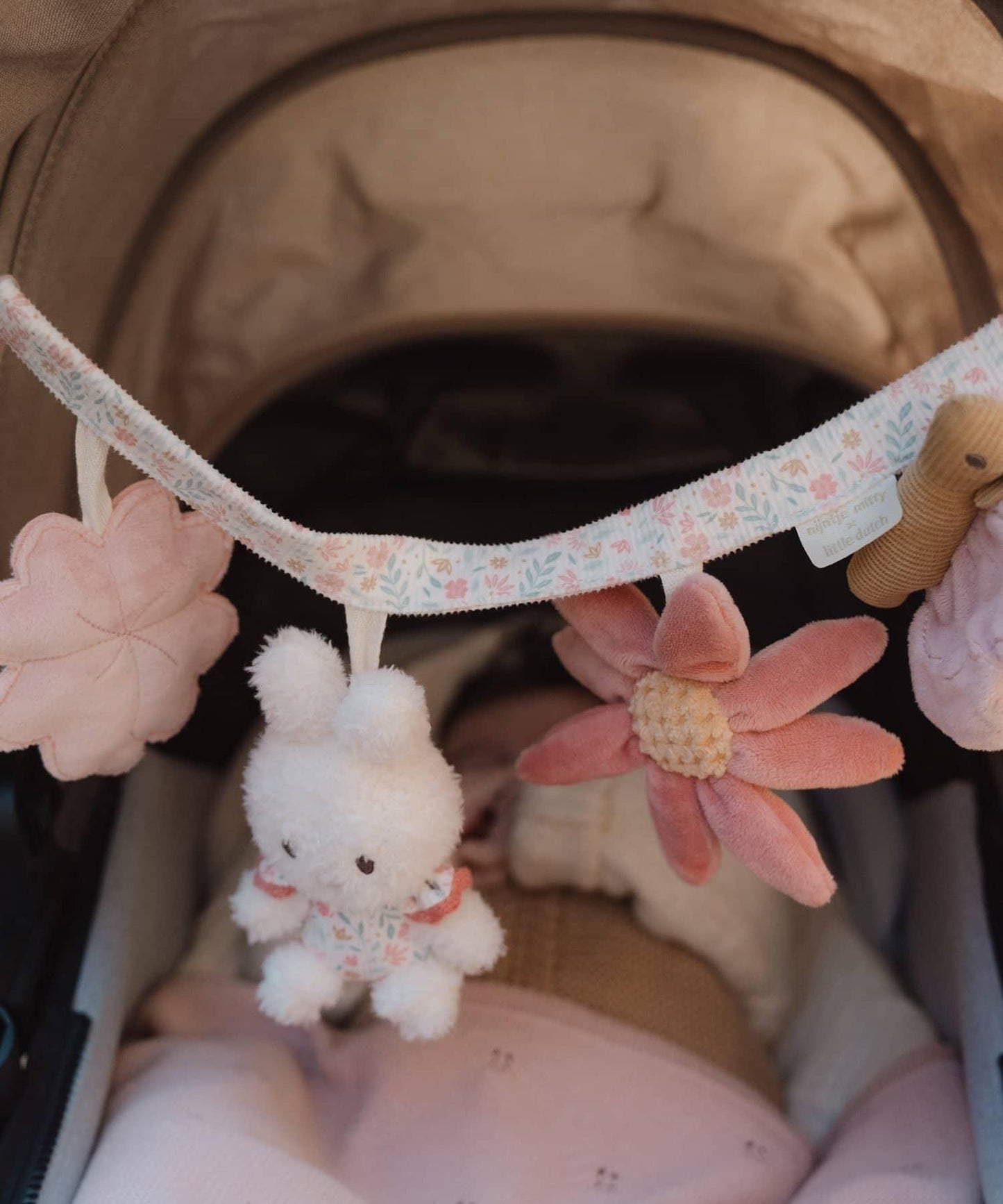 【MIFFY 《米菲》】x Little Dutch 嬰兒推車玩具