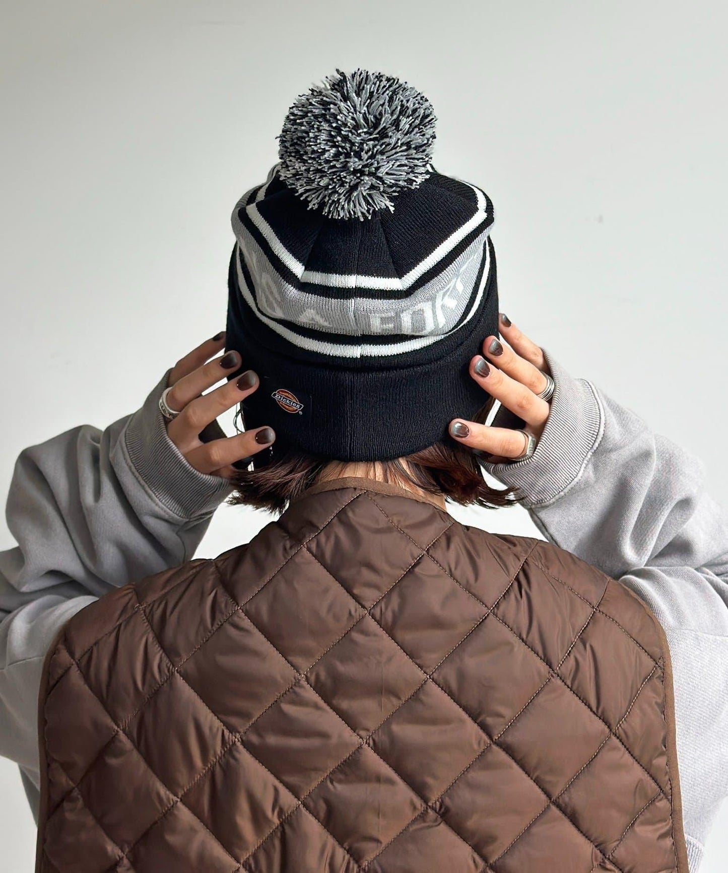 【Dickies】毛球針織帽