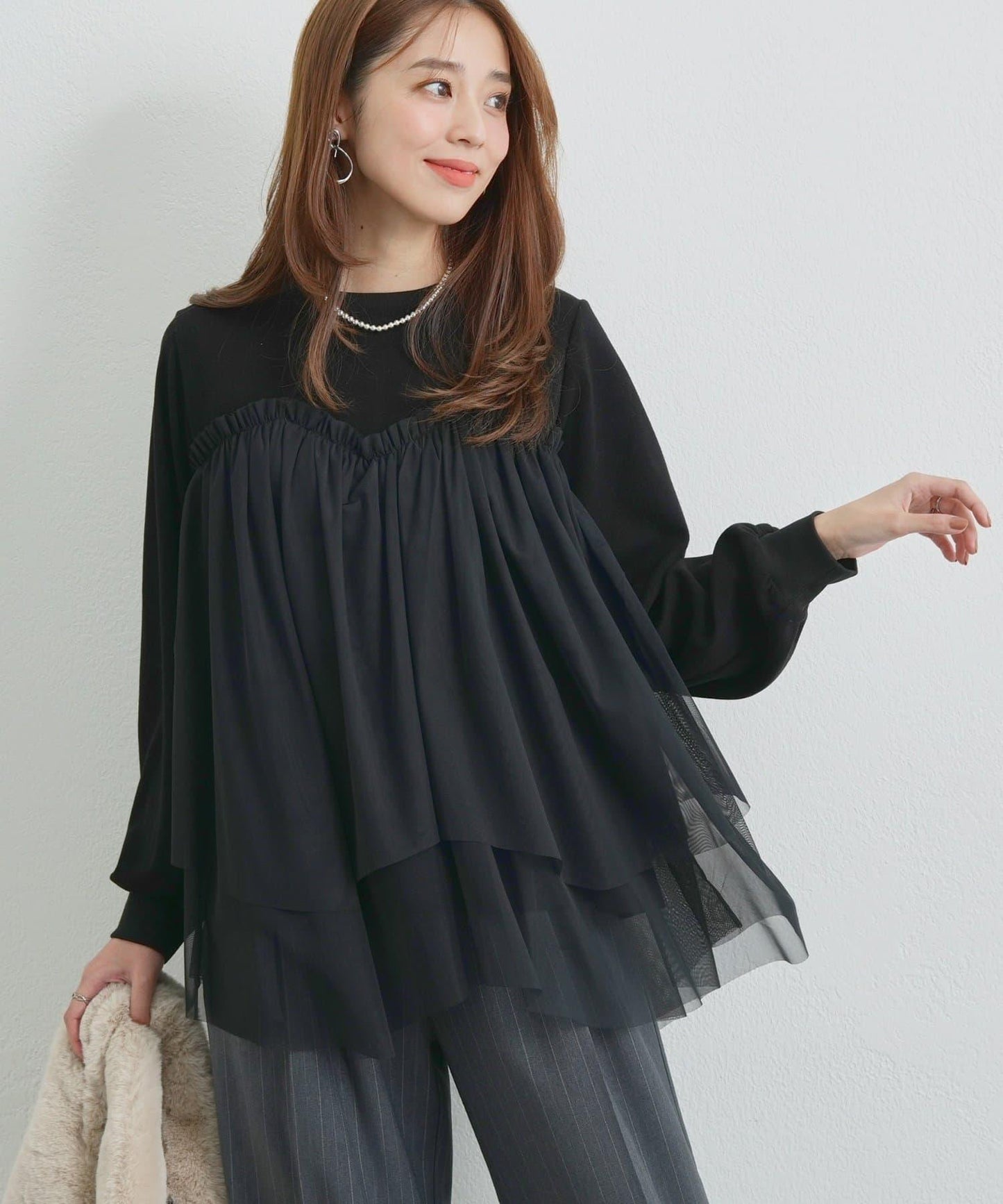大人甜美風格拼接網紗套頭衫