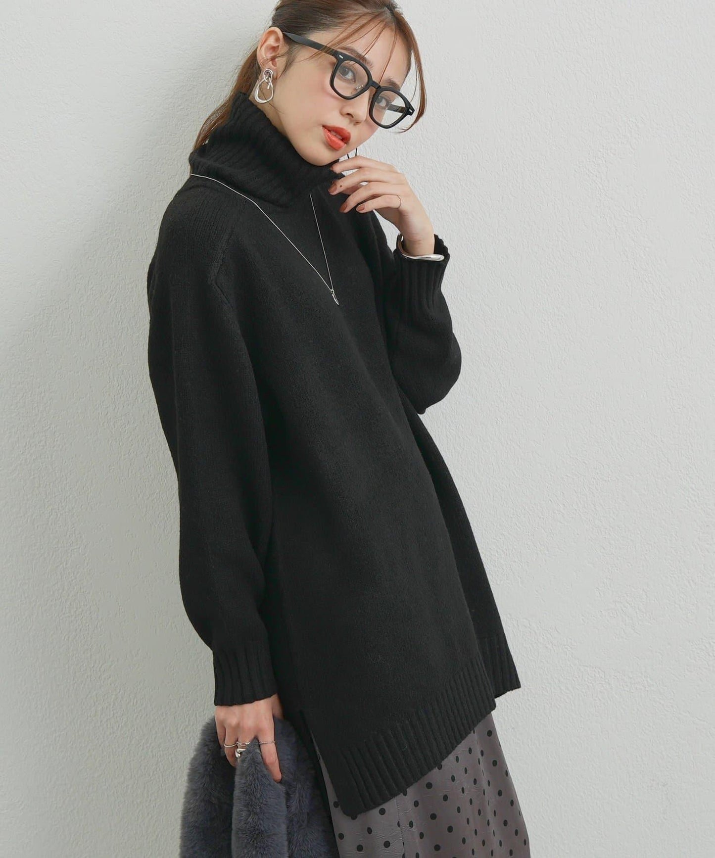 高搭配性羊毛風高領針織長款上衣