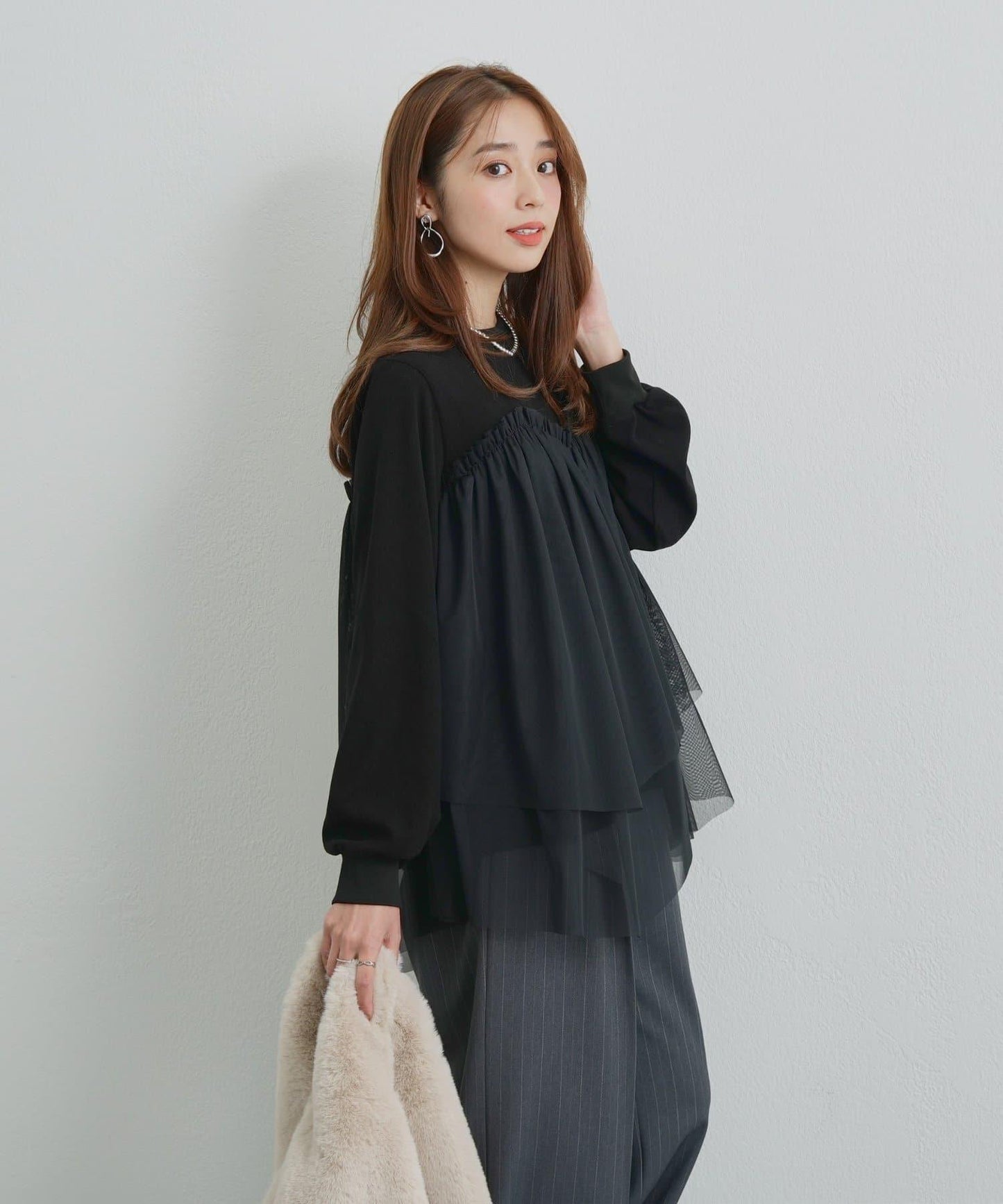 大人甜美風格拼接網紗套頭衫