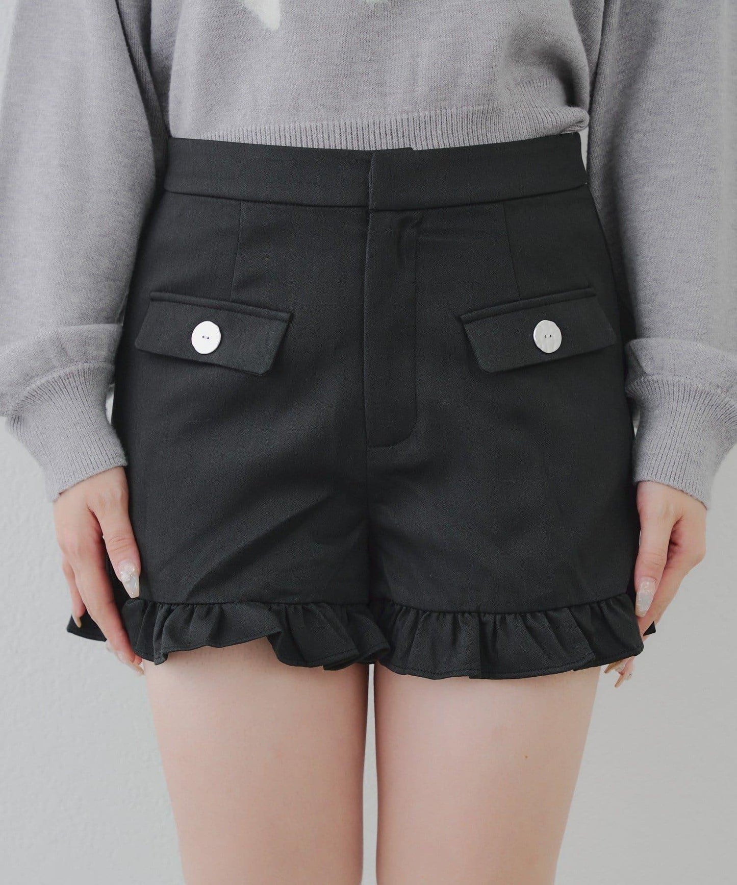 顯瘦無誤!荷葉邊短褲