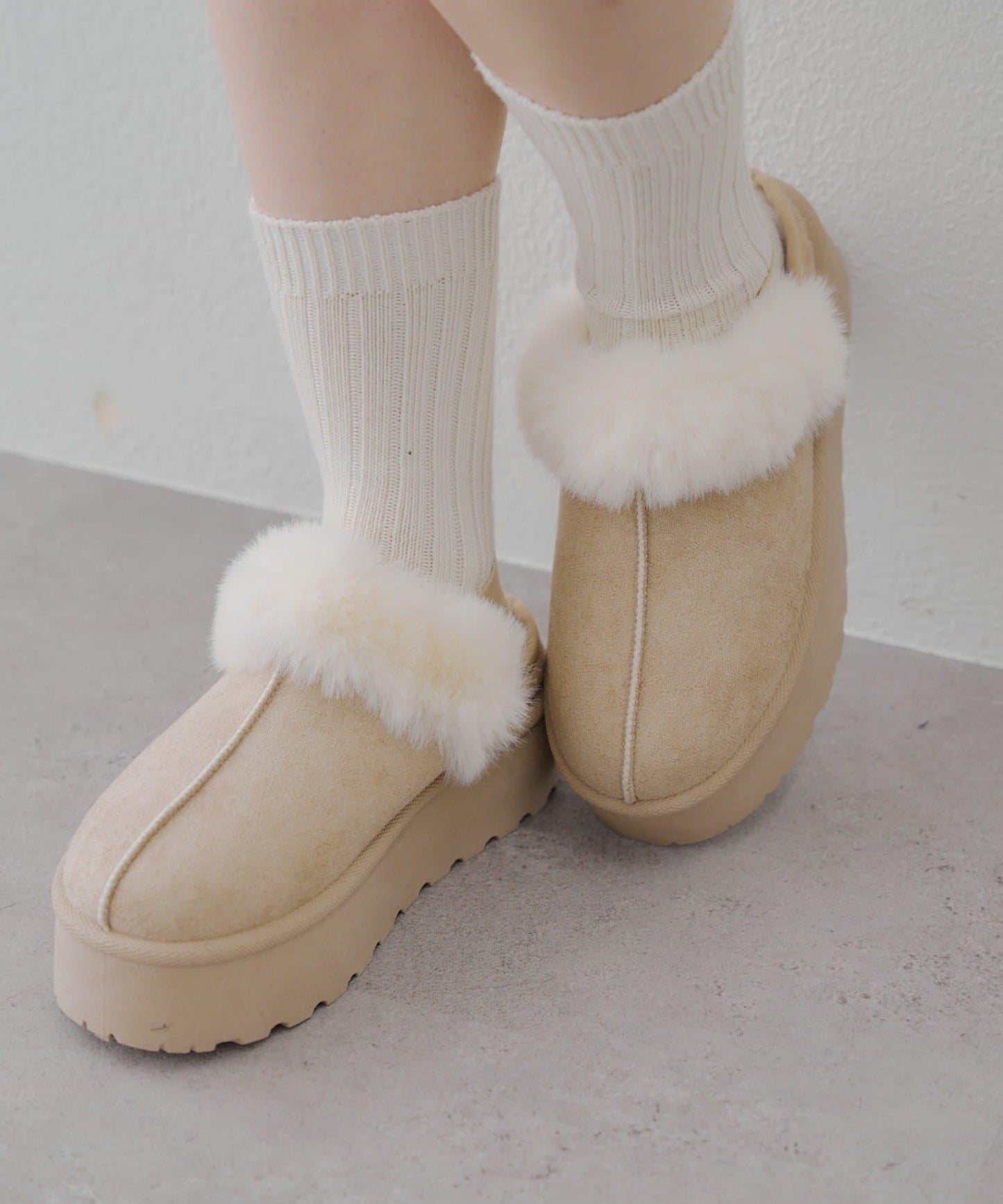 【RMAF】仿麂皮羊羔絨涼拖